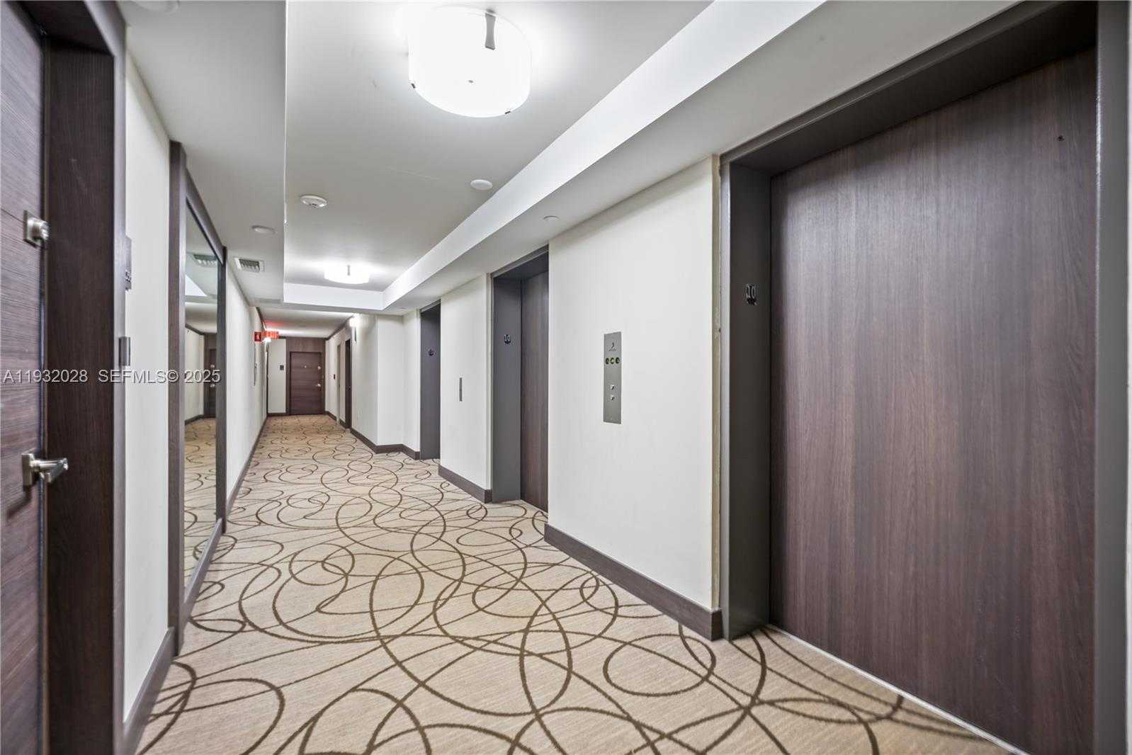 Small Image of 20505 EAST COUNTRY CLUB DR #1034, Aventura Number 20