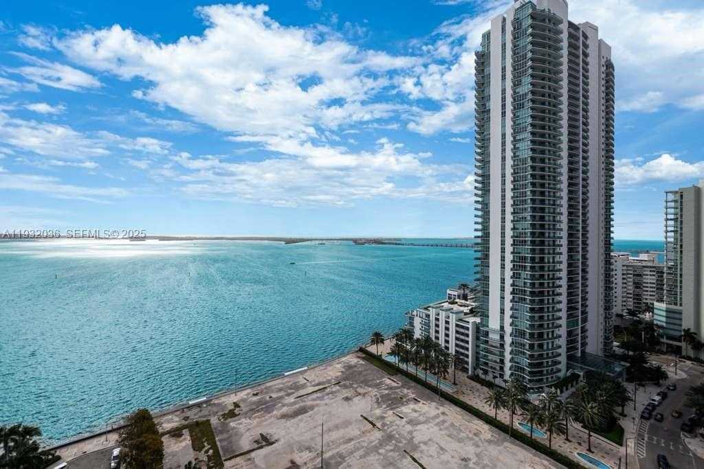 Small Image of 1200 BRICKELL BAY DR #2202, Miami Number 6