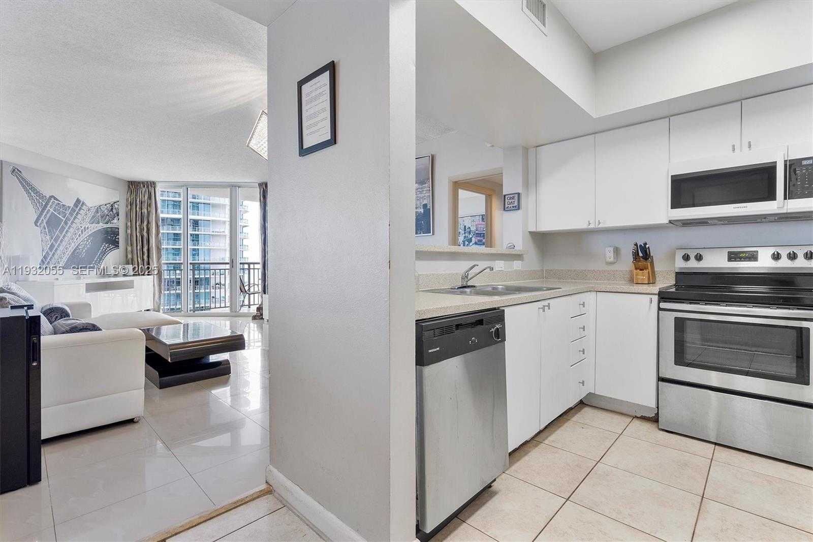 Small Image of 17375 COLLINS AVE #1507, Sunny Isles Beach Number 2