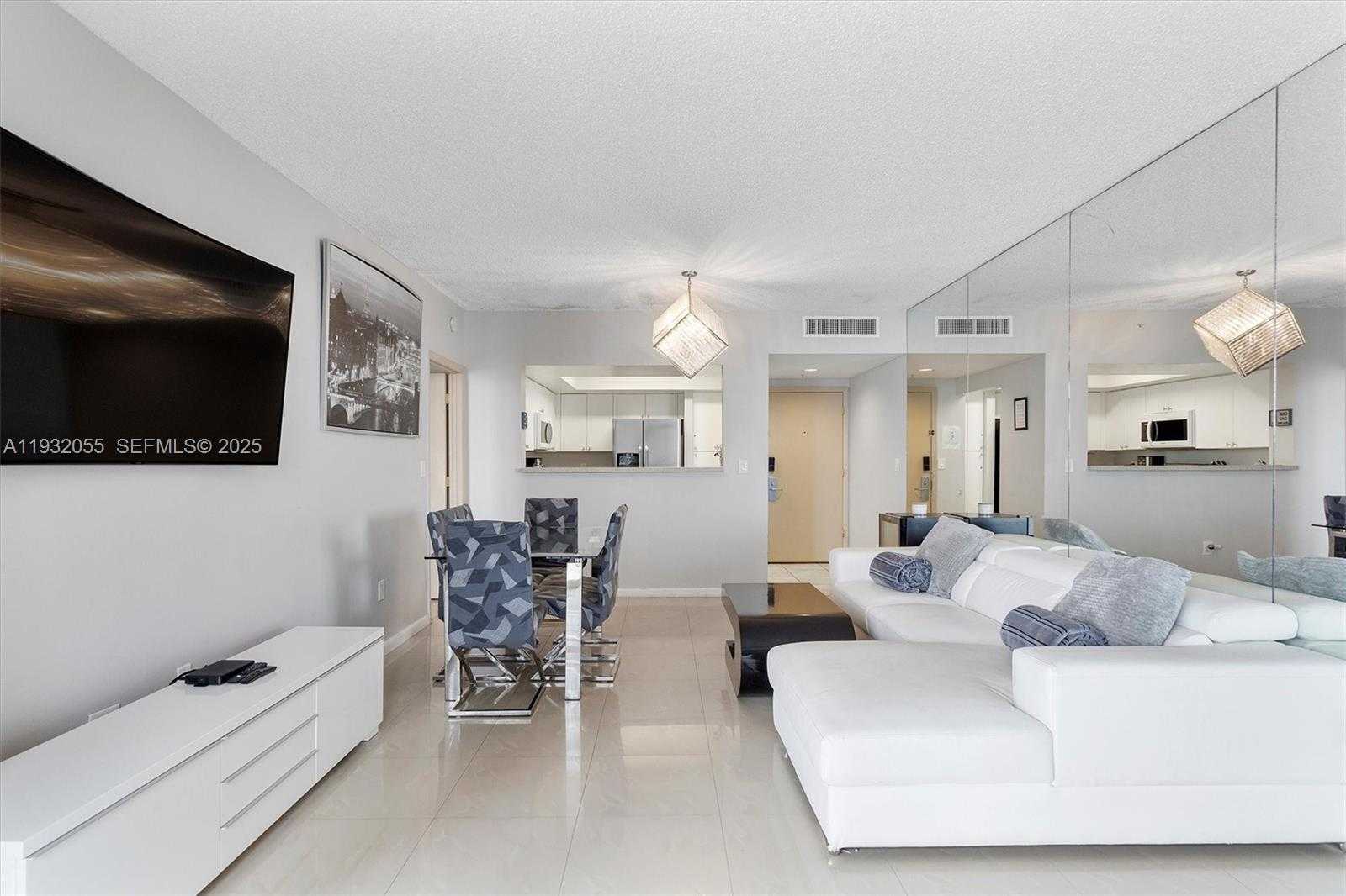 Small Image of 17375 COLLINS AVE #1507, Sunny Isles Beach Number 7
