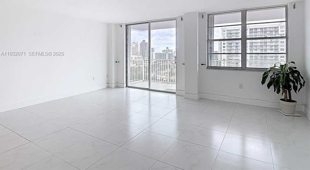 Small Image of 2801 NORTH EAST 183RD ST #1504W, Aventura Number 28