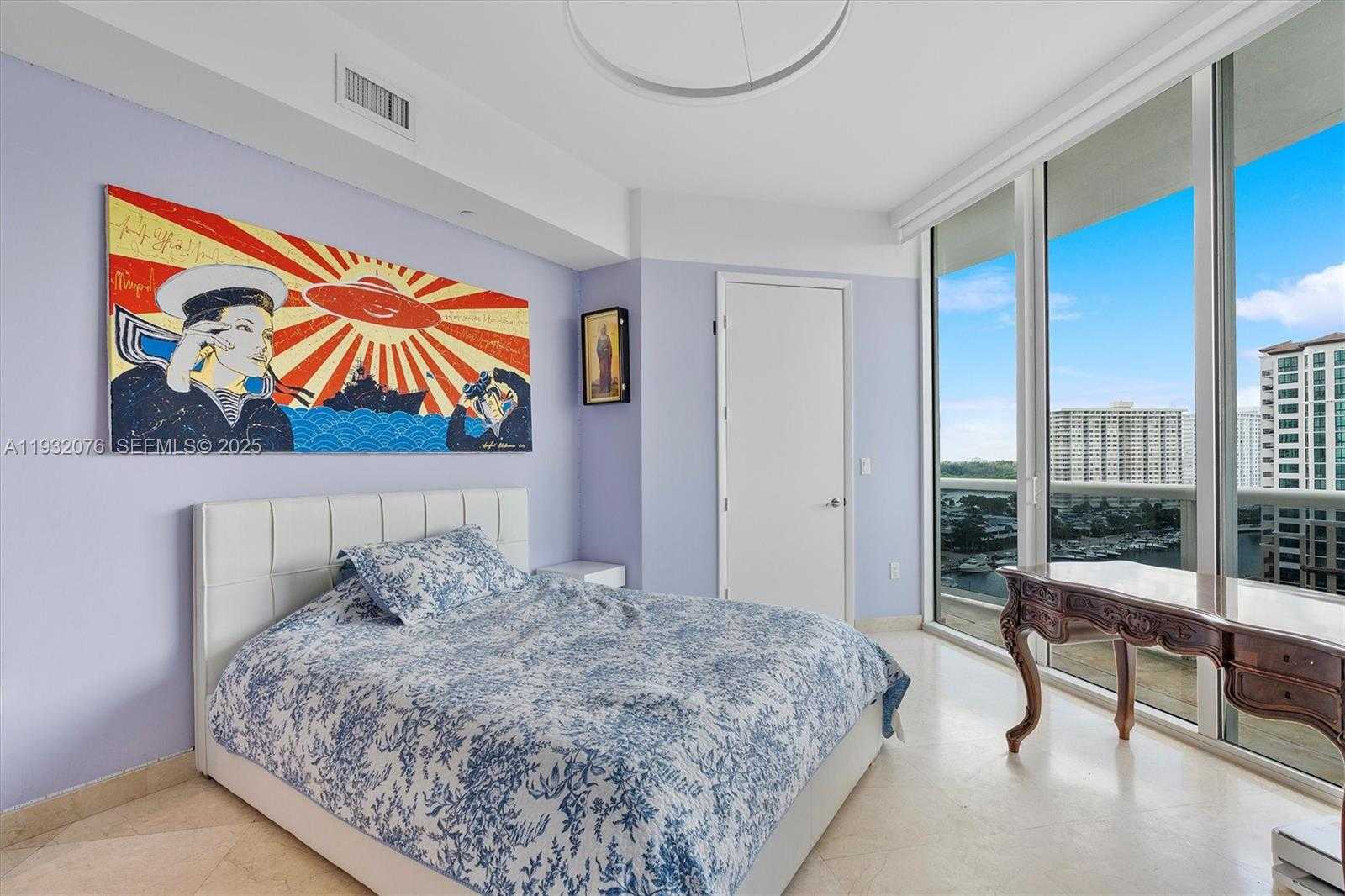 Small Image of 15901 COLLINS AVE #904, Sunny Isles Beach Number 24