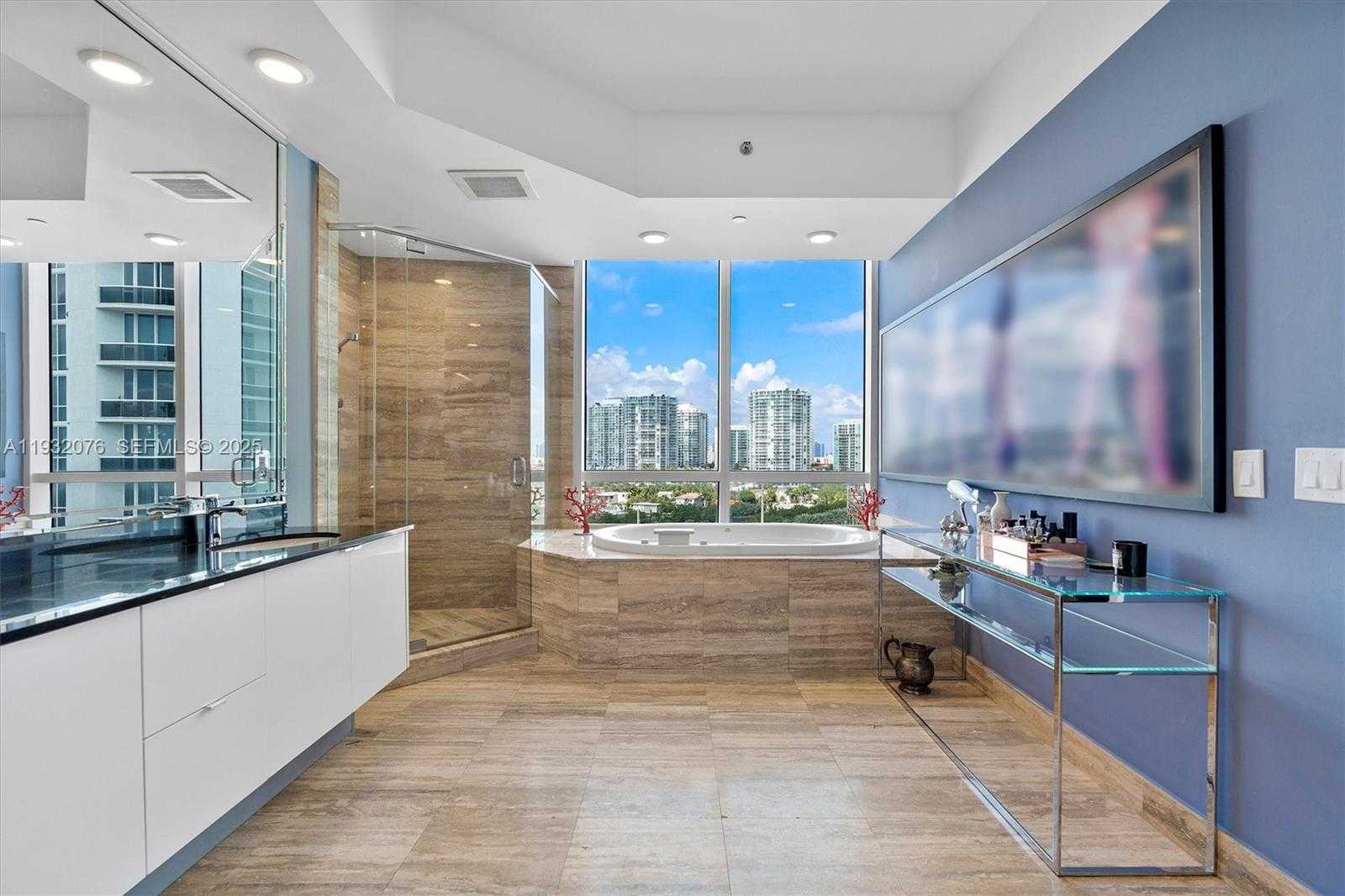Small Image of 15901 COLLINS AVE #904, Sunny Isles Beach Number 34