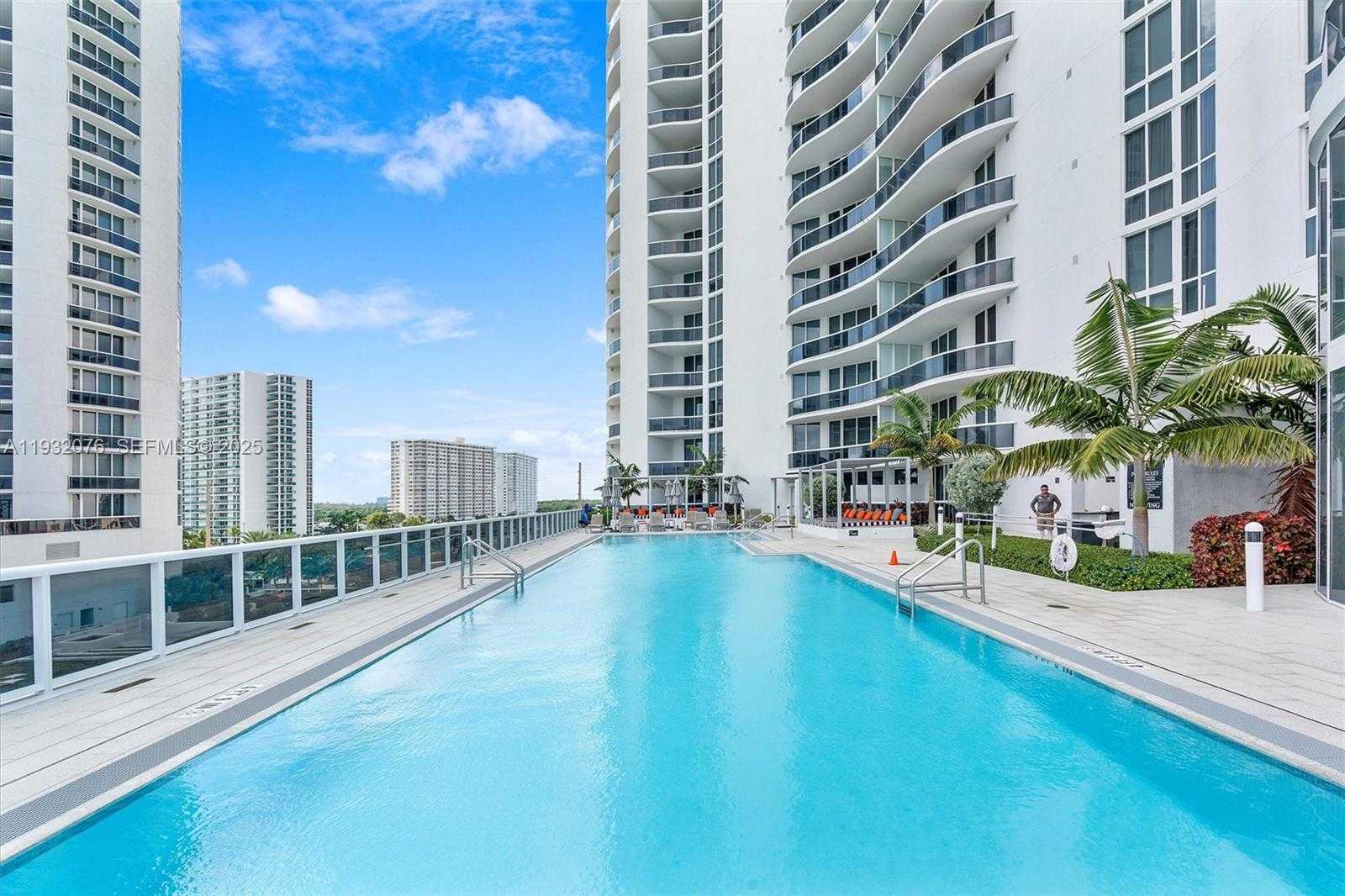 Small Image of 15901 COLLINS AVE #904, Sunny Isles Beach Number 38