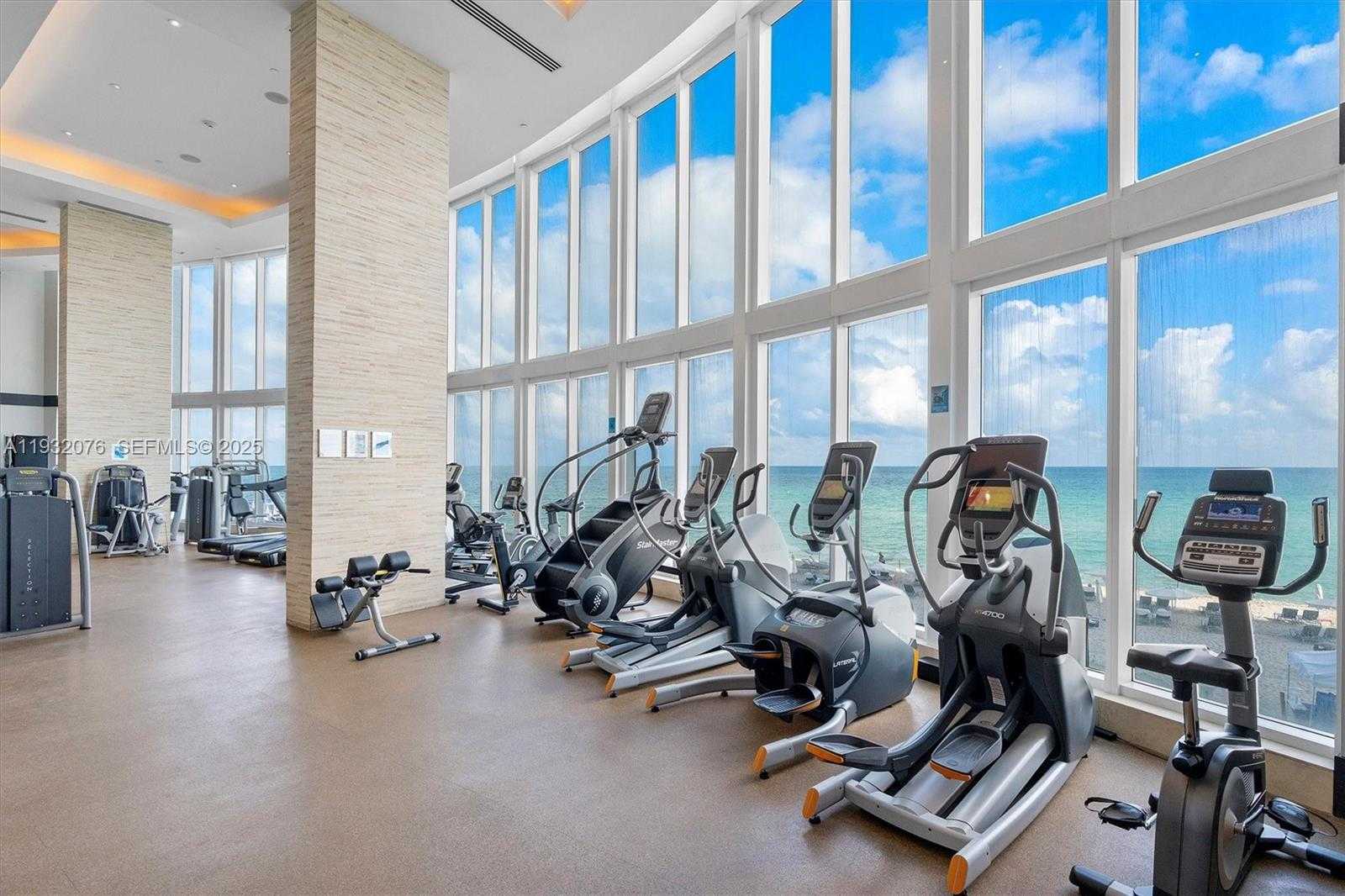 Small Image of 15901 COLLINS AVE #904, Sunny Isles Beach Number 39