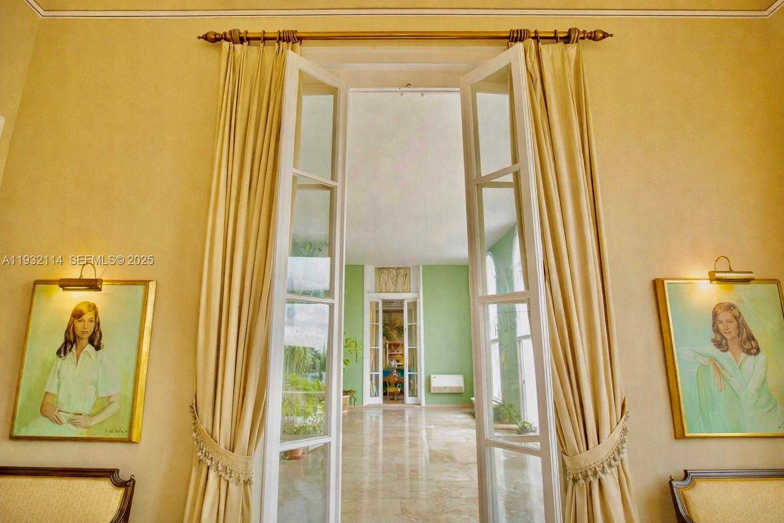 Small Image of 284 PRAIA DO FLAMENGO, 284 #PH, Out of City Number 10