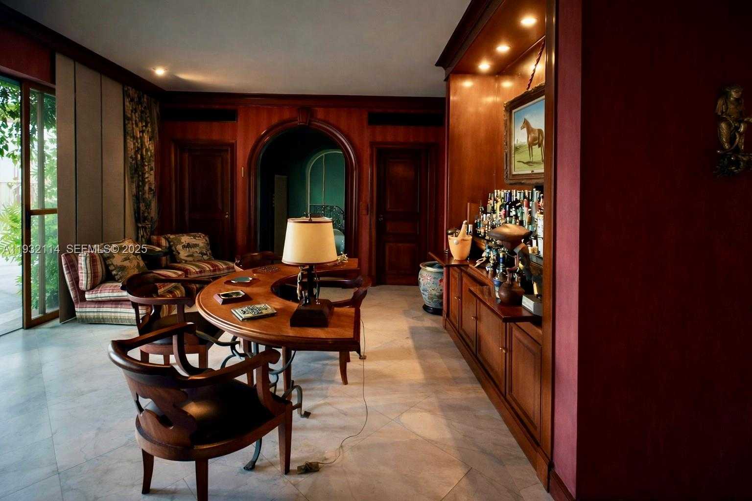 Small Image of 284 PRAIA DO FLAMENGO, 284 #PH, Out of City Number 19