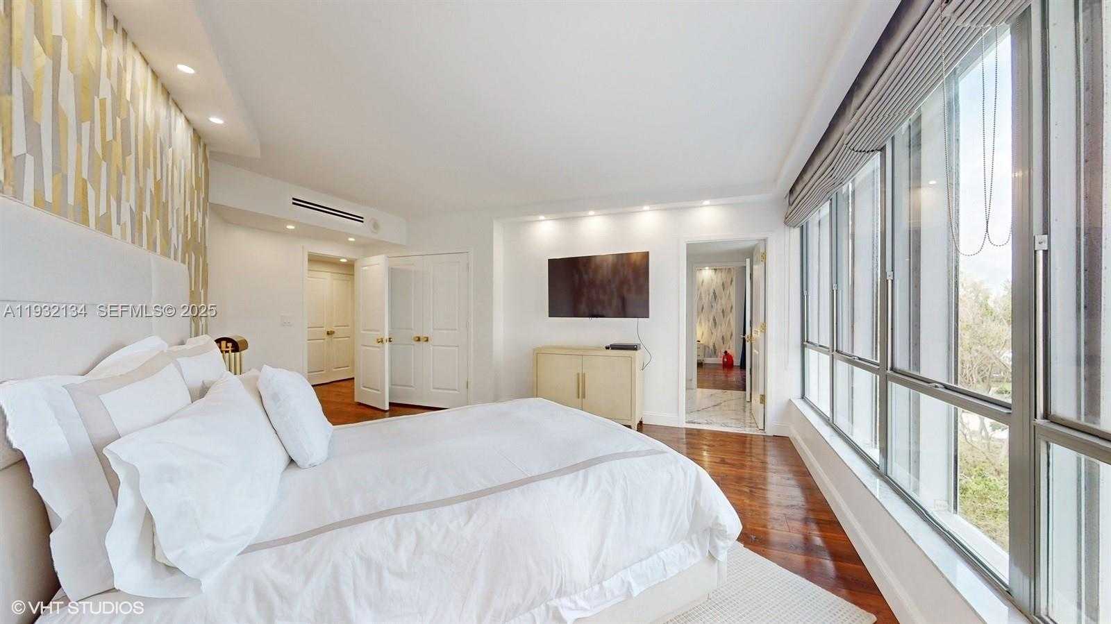 Small Image of 10155 COLLINS AVE #410, Bal Harbour Number 24