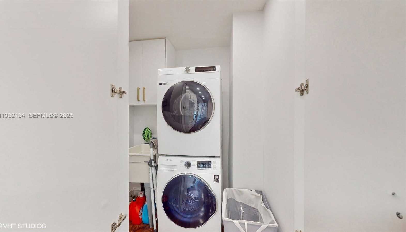 Small Image of 10155 COLLINS AVE #410, Bal Harbour Number 34