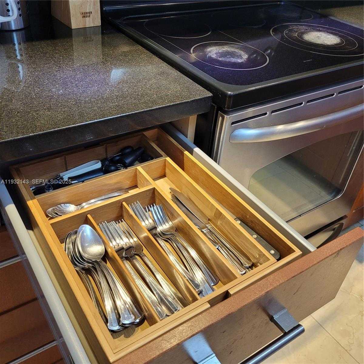 Small Image of 1865 SOUTH OCEAN DR #7B, Hallandale Beach Number 19