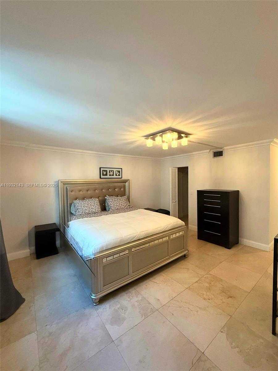 Small Image of 1865 SOUTH OCEAN DR #7B, Hallandale Beach Number 29