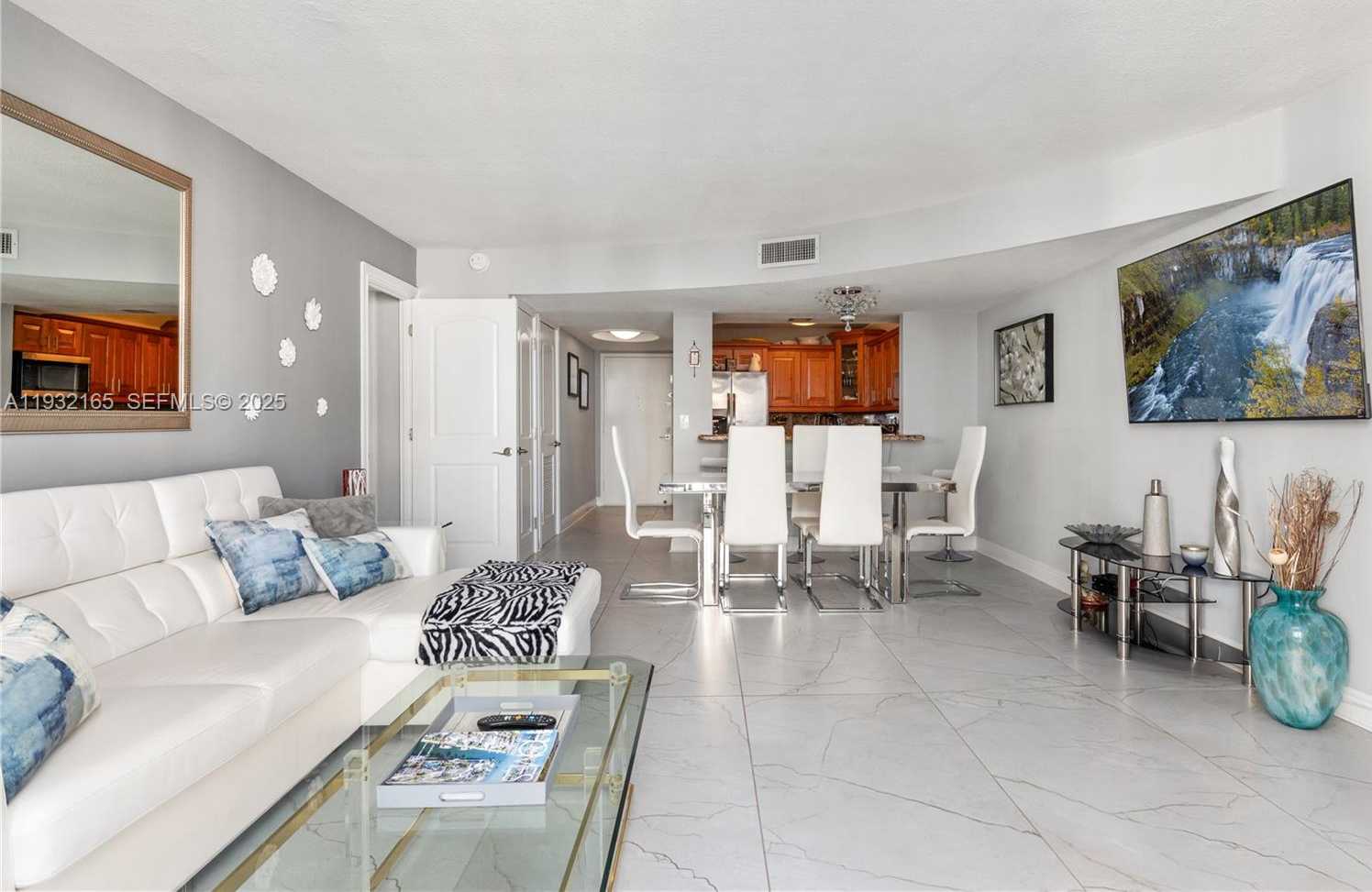 Small Image of 2401 SOUTH OCEAN DR #1204, Hollywood Number 9