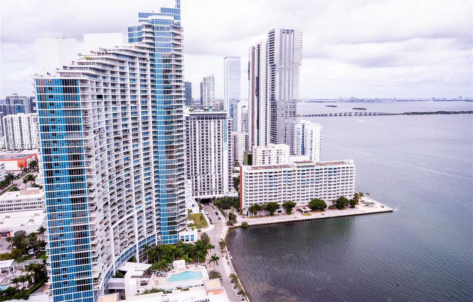 Small Image of 1900 NORTH BAYSHORE DR #3514, Miami Number 23