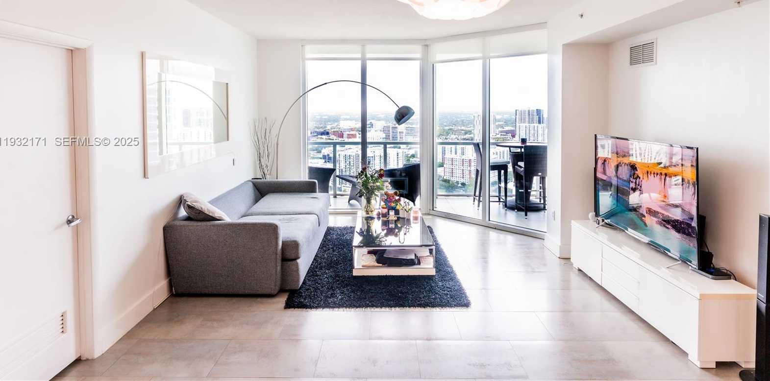 Small Image of 1900 NORTH BAYSHORE DR #3514, Miami Number 7