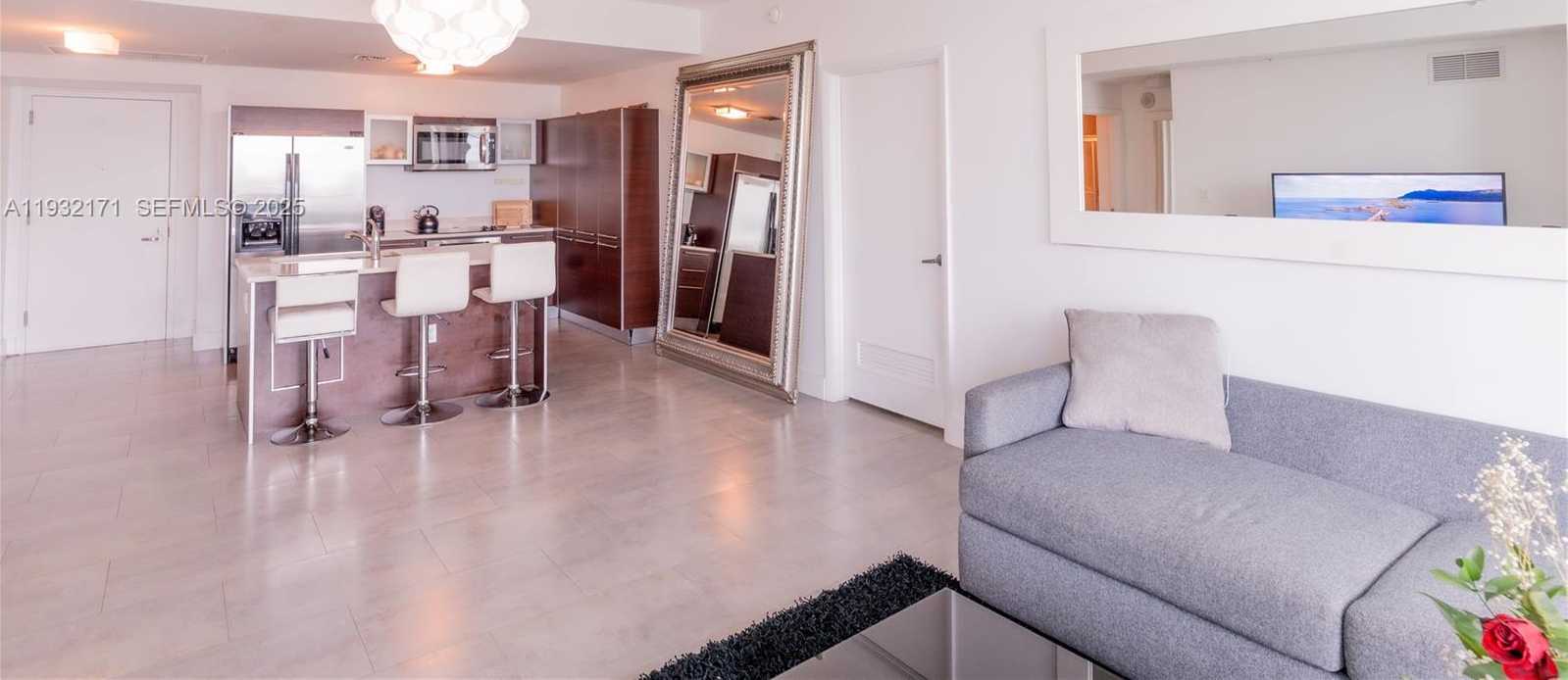 Small Image of 1900 NORTH BAYSHORE DR #3514, Miami Number 8