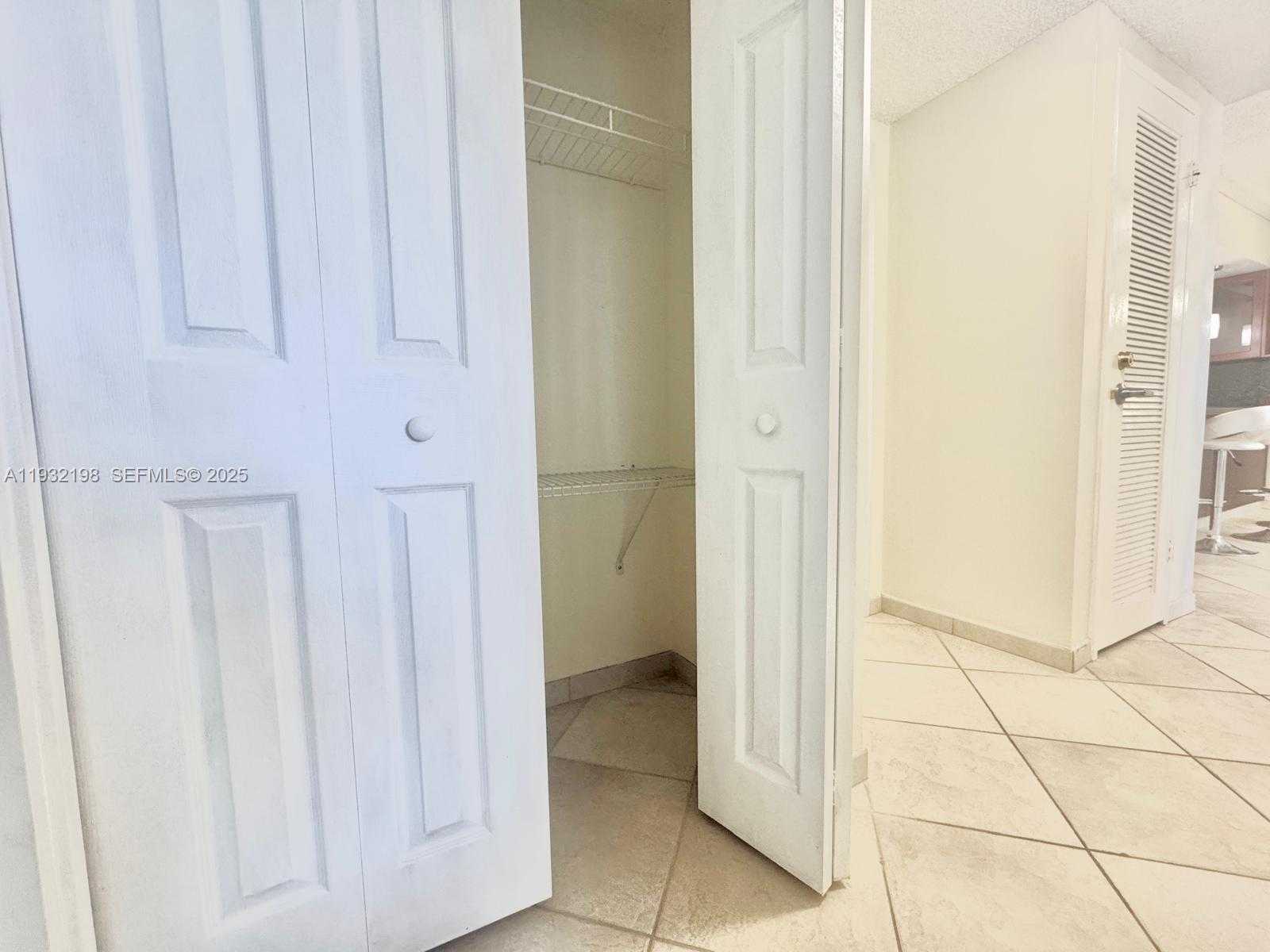 Small Image of 3725 SOUTH OCEAN DR #508, Hollywood Number 13