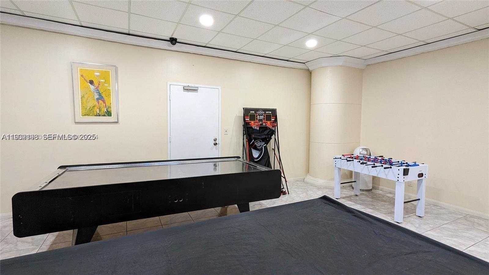 Small Image of 3725 SOUTH OCEAN DR #508, Hollywood Number 40