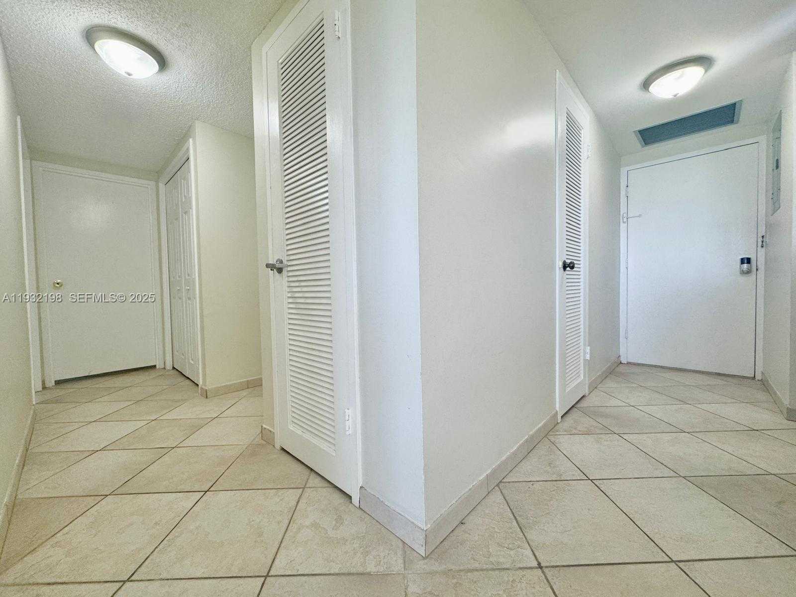 Small Image of 3725 SOUTH OCEAN DR #508, Hollywood Number 7