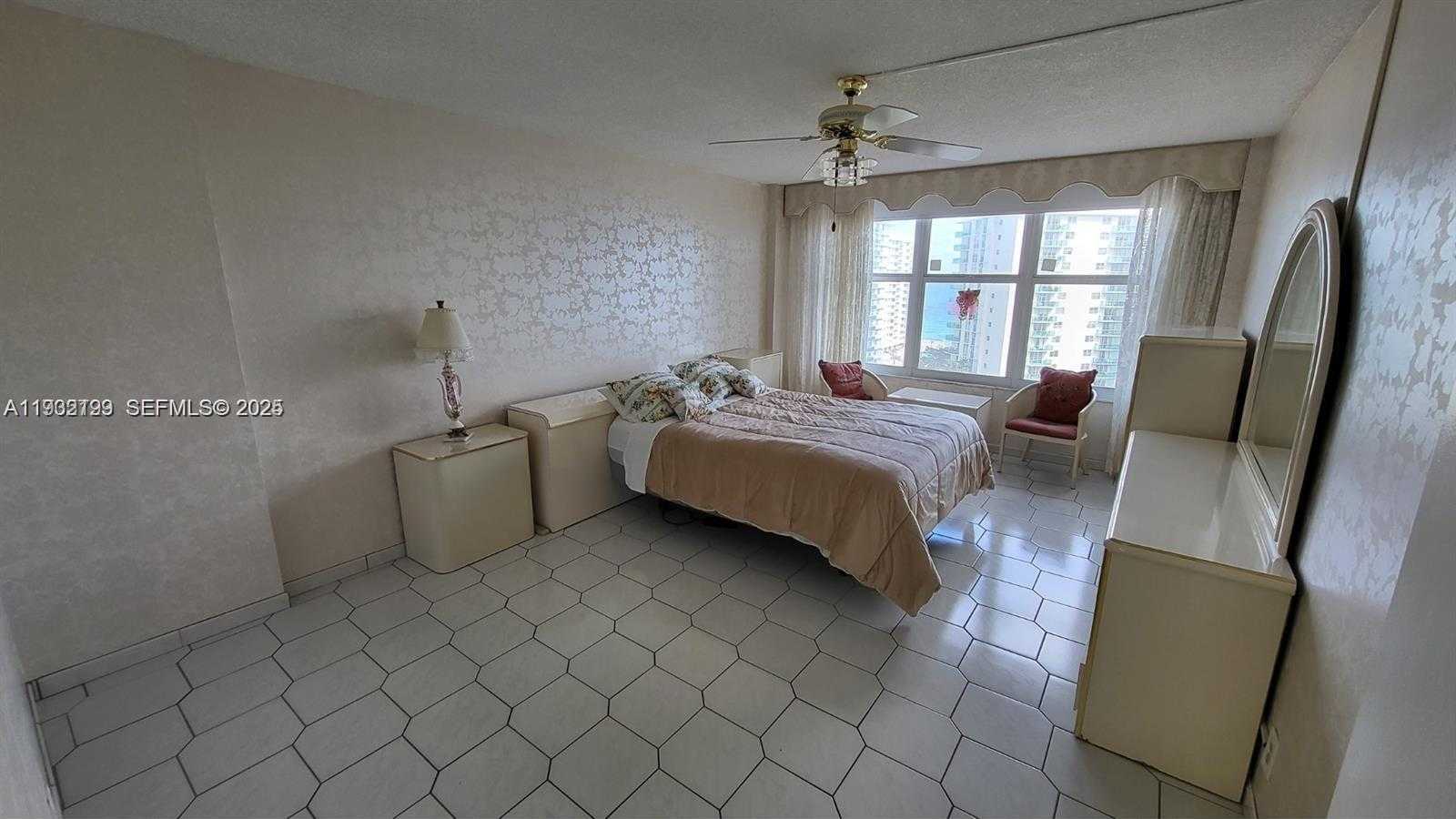 Small Image of 3800 SOUTH OCEAN DR #1117, Hollywood Number 7