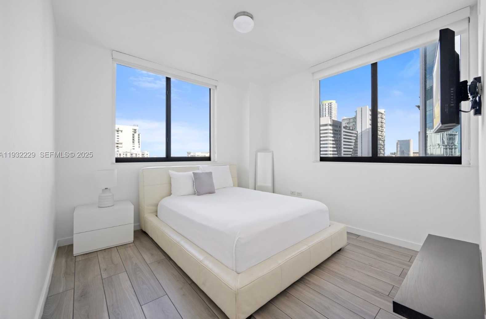 Small Image of 999 SOUTH WEST 1ST AVE #1514, Miami Number 13