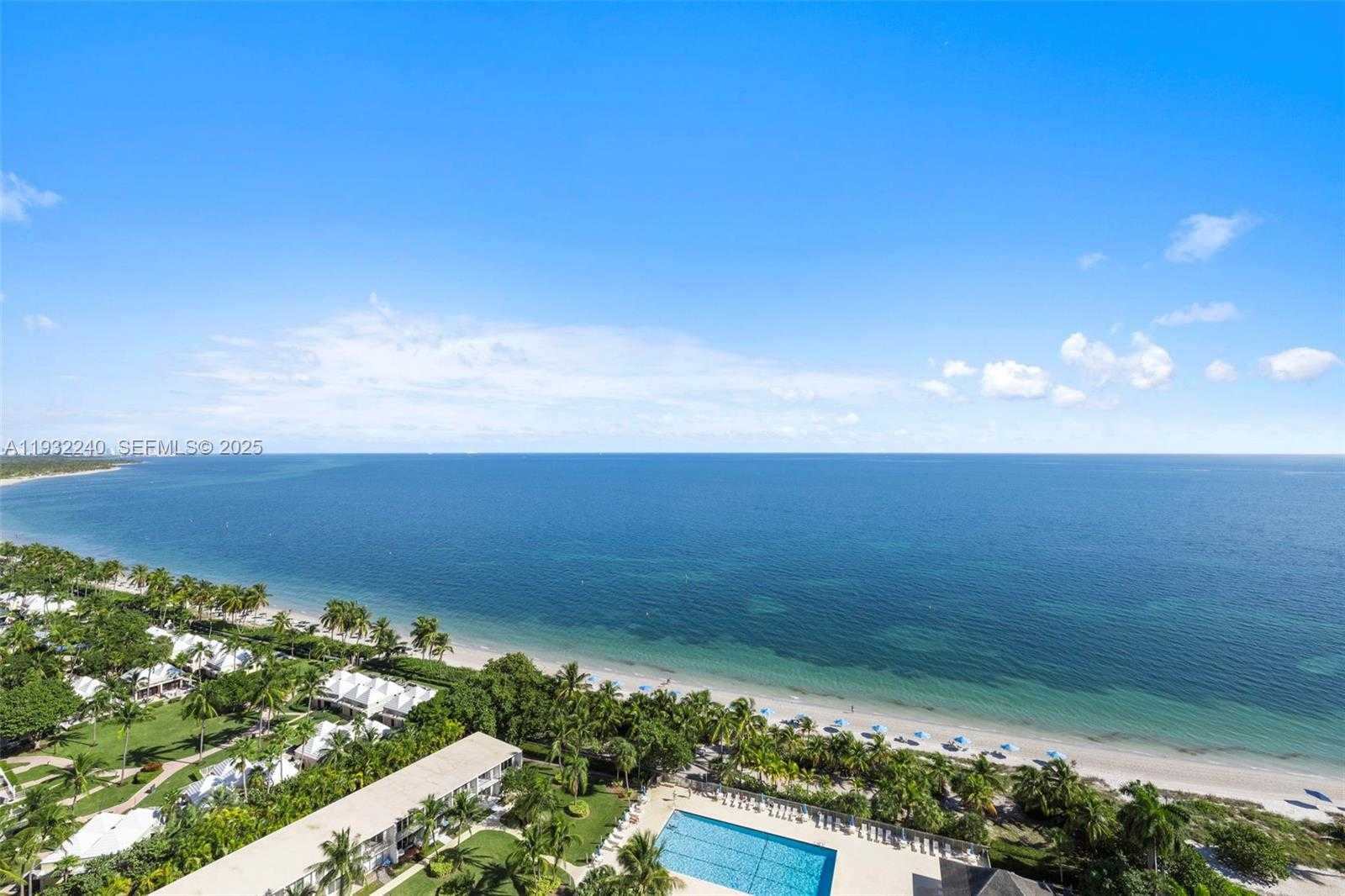 Small Image of 881 OCEAN DR #20A, Key Biscayne Number 2