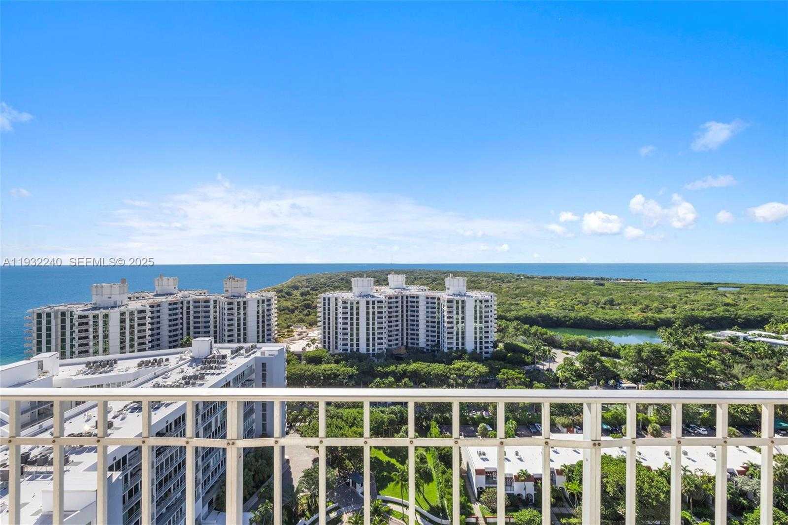 Small Image of 881 OCEAN DR #20A, Key Biscayne Number 25
