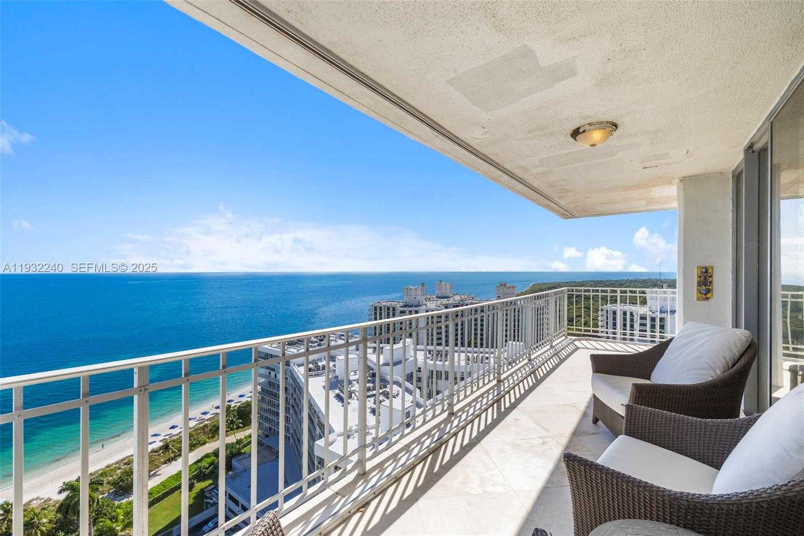 Small Image of 881 OCEAN DR #20A, Key Biscayne Number 30