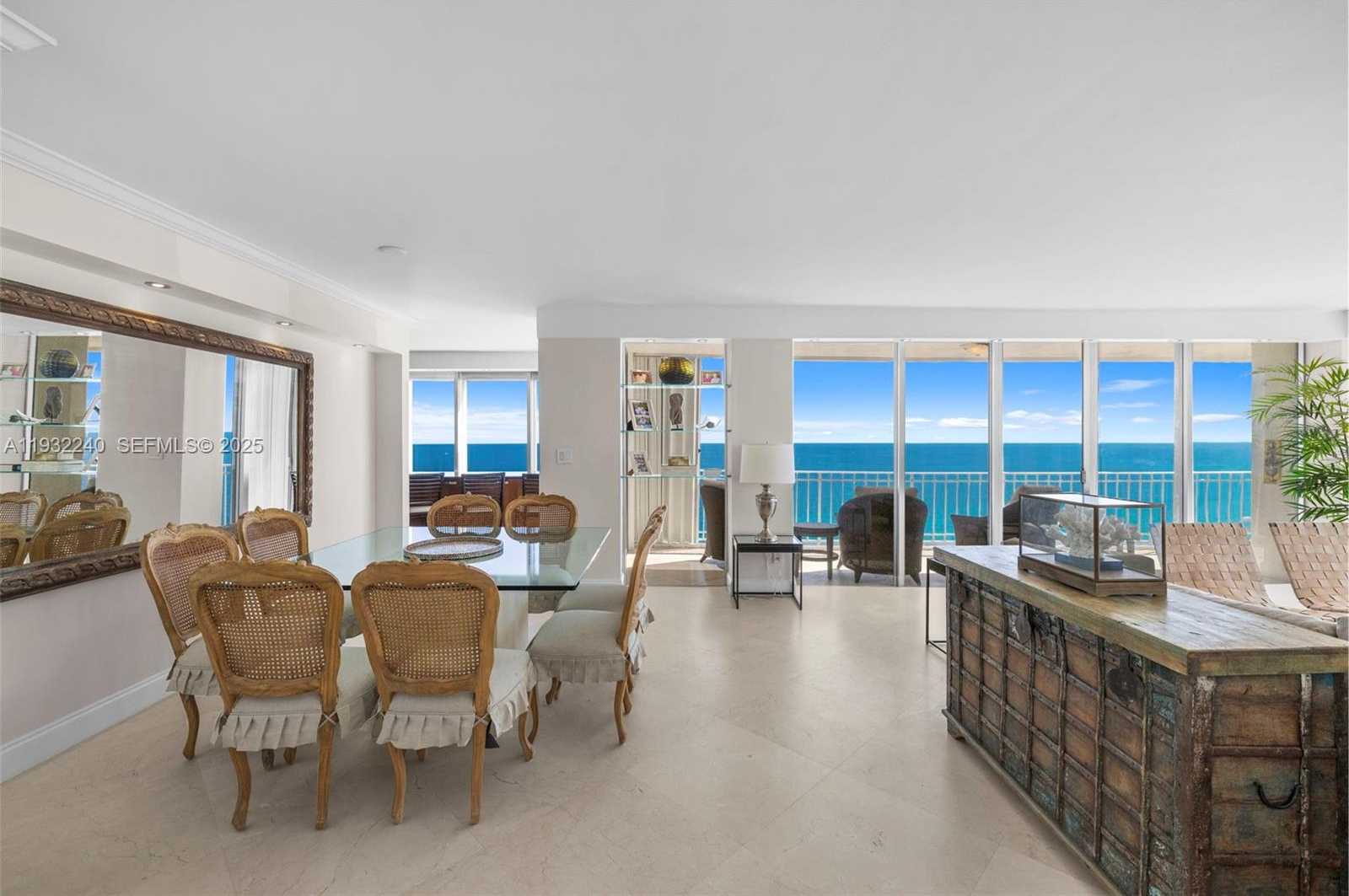Small Image of 881 OCEAN DR #20A, Key Biscayne Number 6