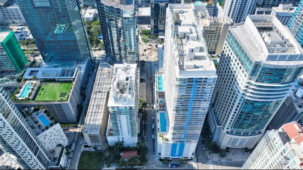 Small Image of 1200 BRICKELL BAY DR #2903, Miami Number 23