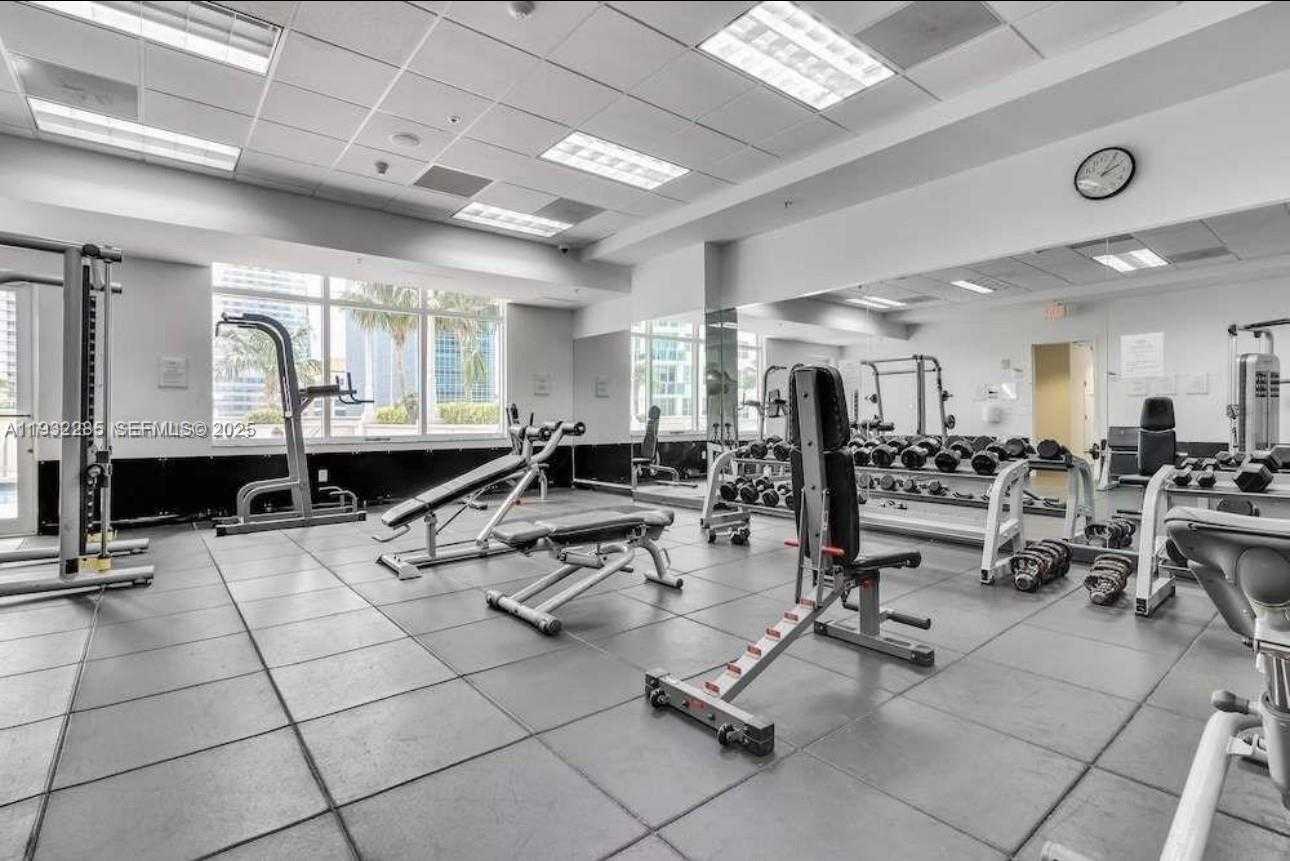 Small Image of 1200 BRICKELL BAY DR #2903, Miami Number 25