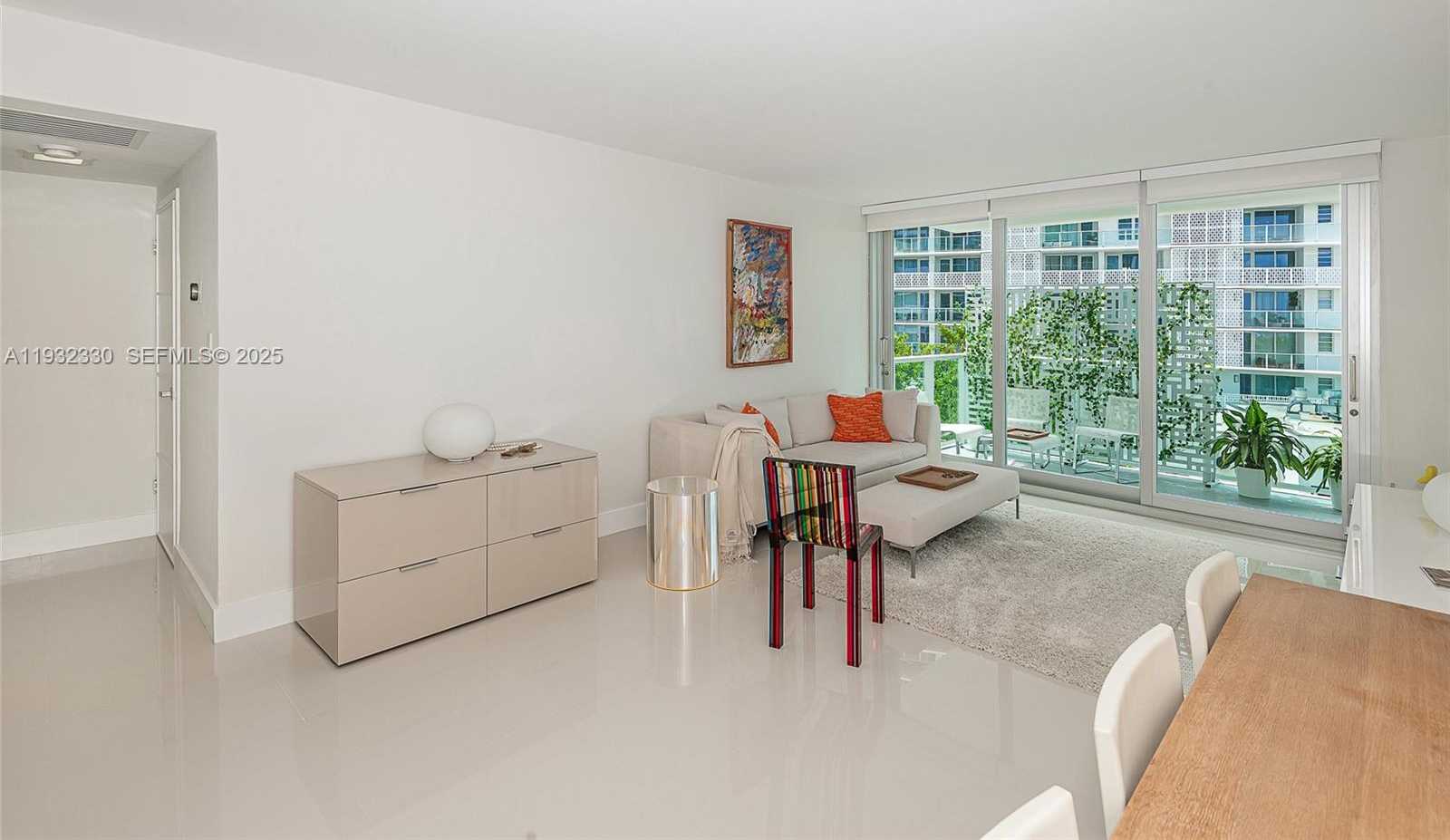 Small Image of 1000 WEST AVE #327, Miami Beach Number 6