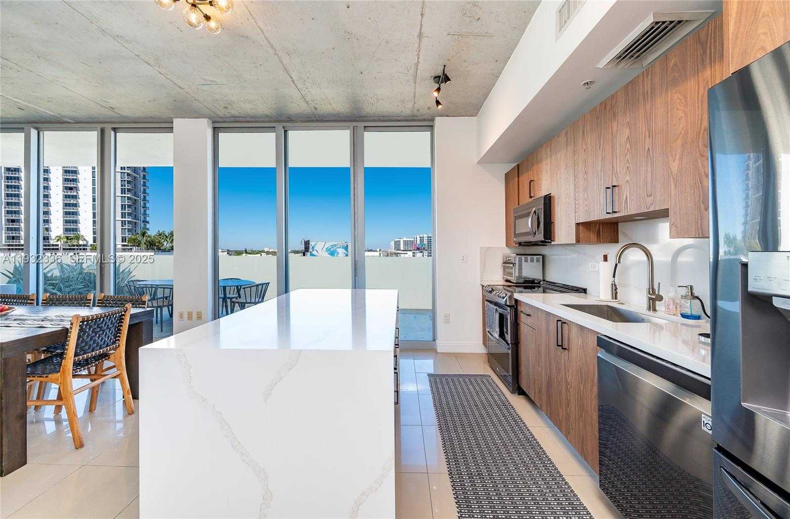 Small Image of 3470 EAST COAST AVE #H0704, Miami Number 3