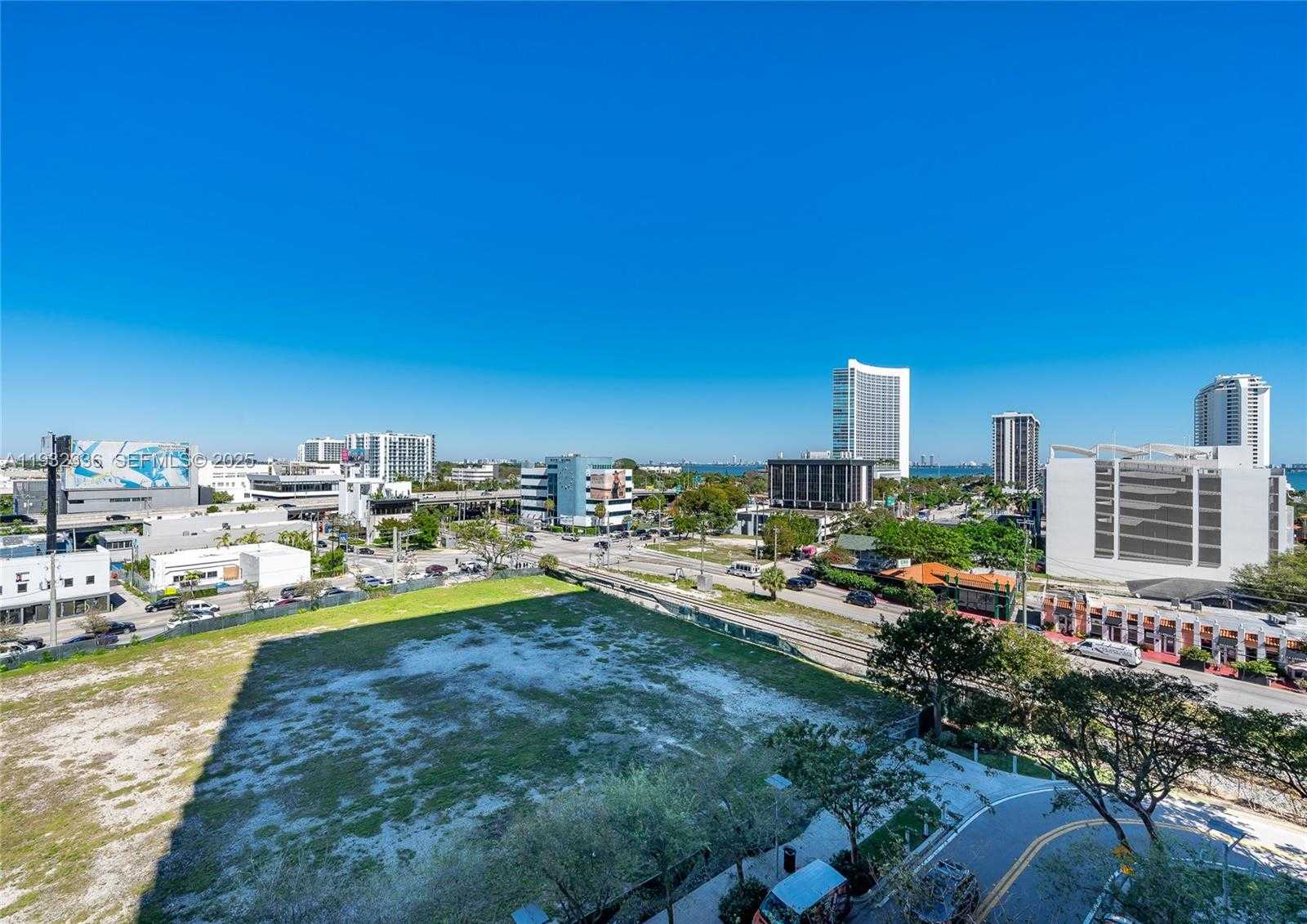 Small Image of 3470 EAST COAST AVE #H0704, Miami Number 32