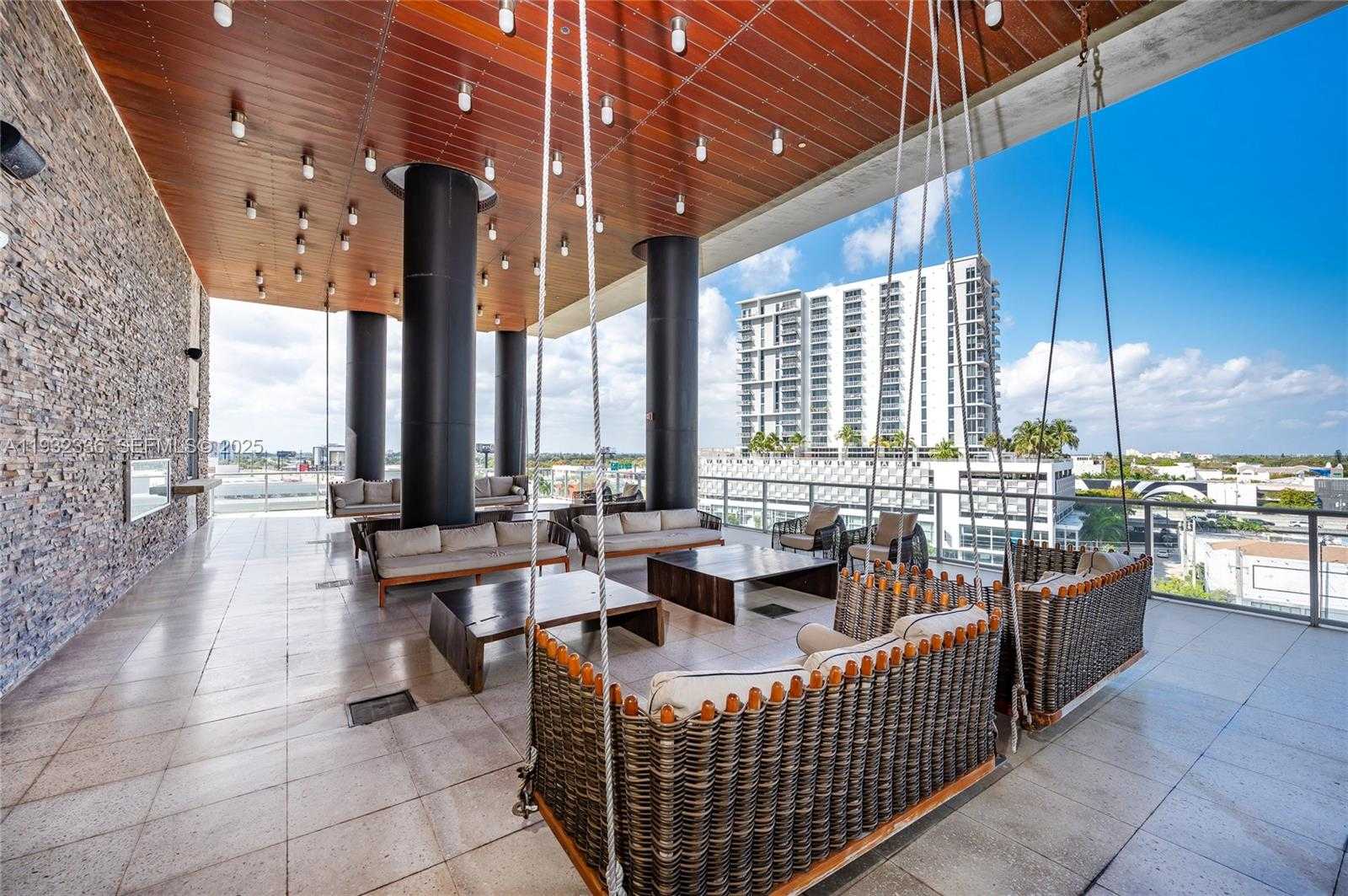 Small Image of 3470 EAST COAST AVE #H0704, Miami Number 45