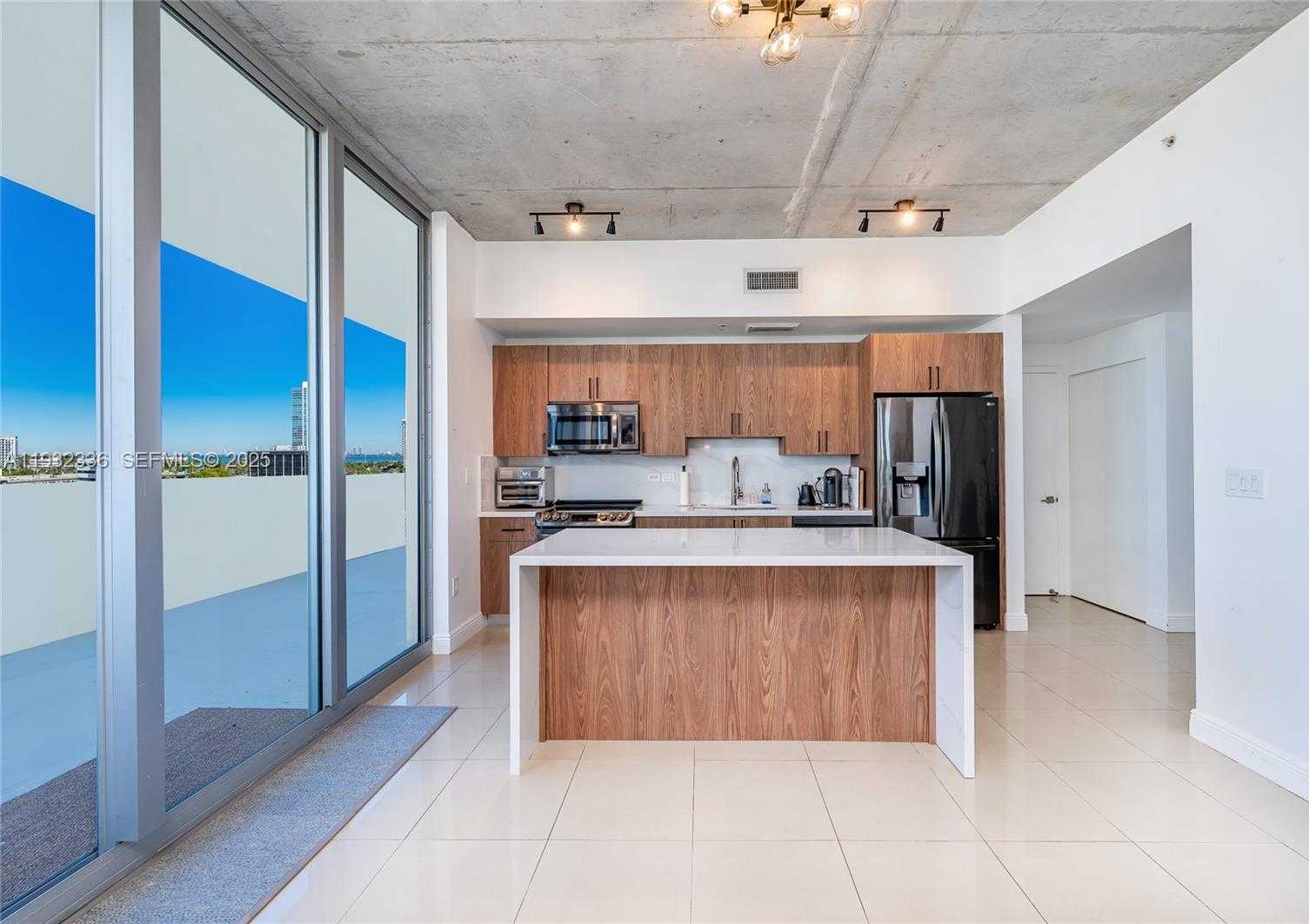 Small Image of 3470 EAST COAST AVE #H0704, Miami Number 5