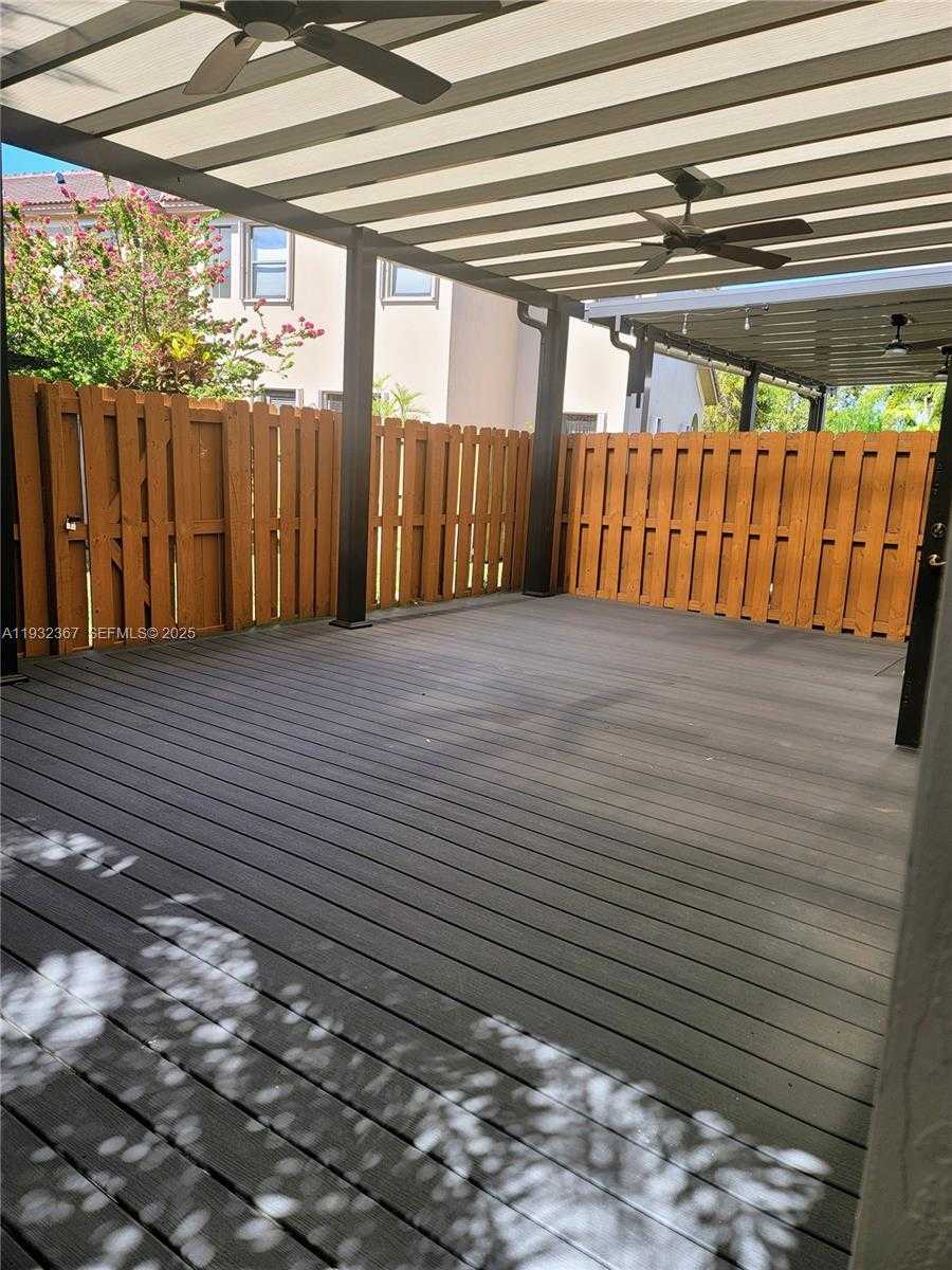 Small Image of 11858 SOUTH WEST 153RD CT, Miami Number 32