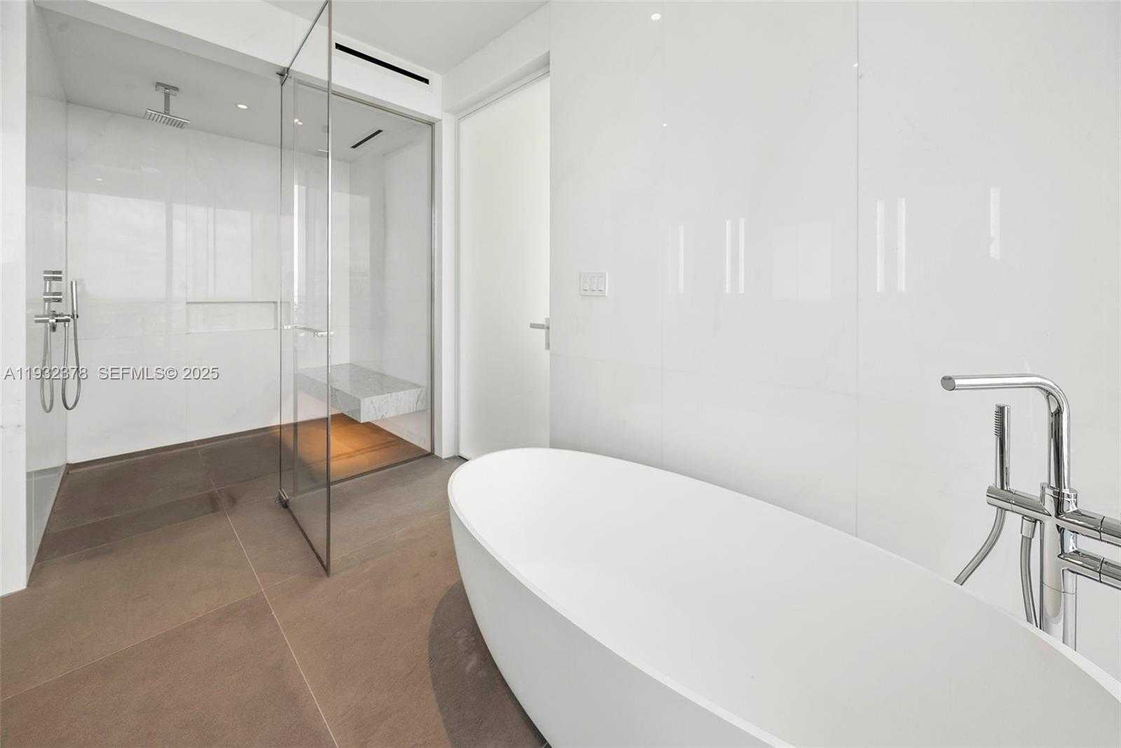 Small Image of 2000 SOUTH OCEAN DR #18B, Hallandale Beach Number 27