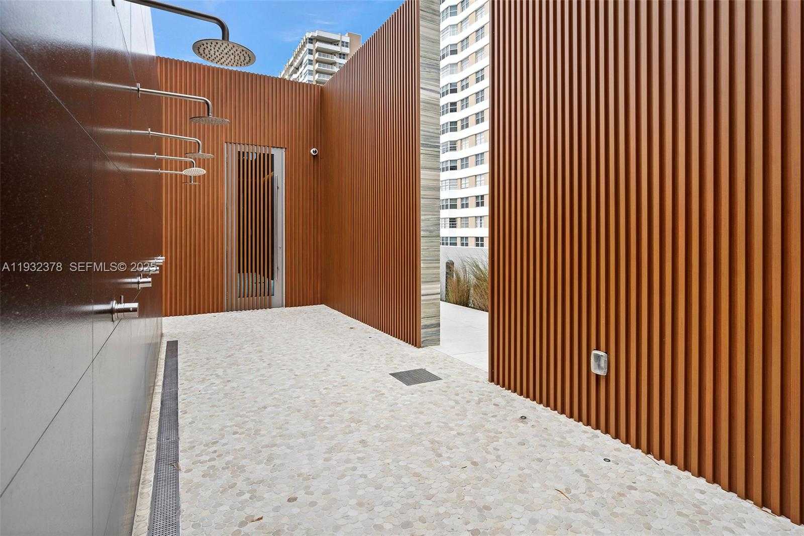 Small Image of 2000 SOUTH OCEAN DR #18B, Hallandale Beach Number 62