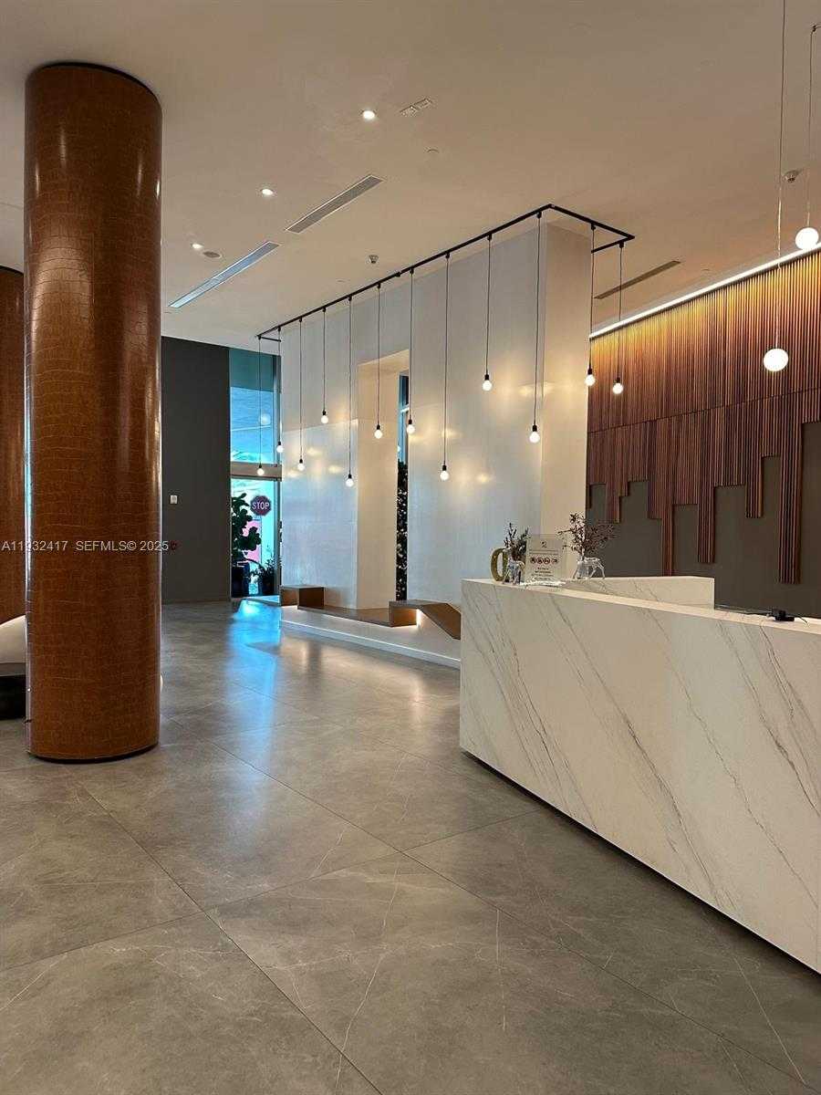 Small Image of 350 SOUTH MIAMI AVE #2913, Miami Number 7