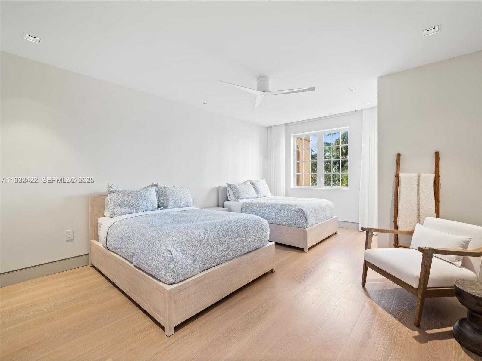 Small Image of 7937 FISHER ISLAND DR #7937, Miami Beach Number 22