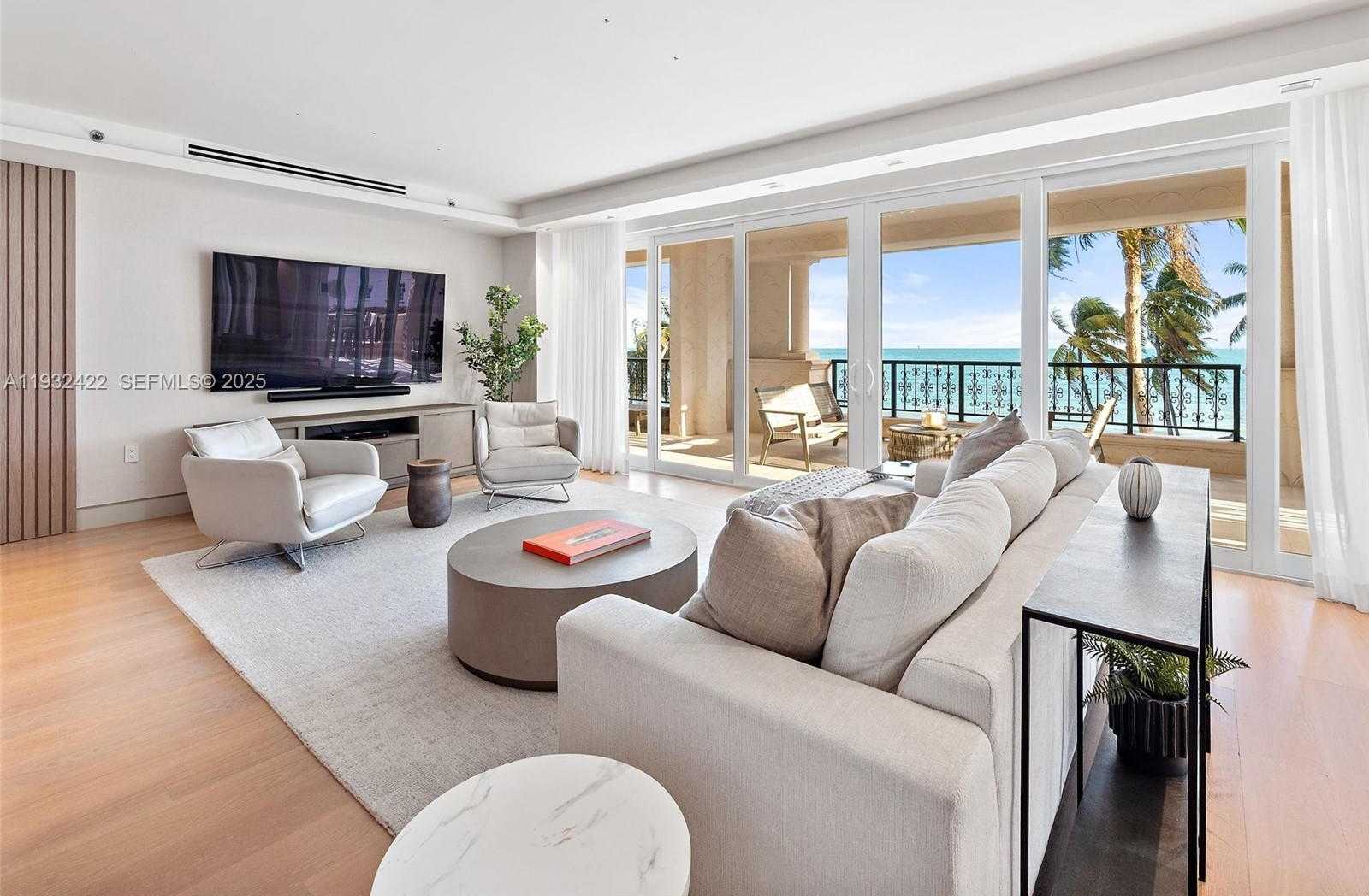 Small Image of 7937 FISHER ISLAND DR #7937, Miami Beach Number 26