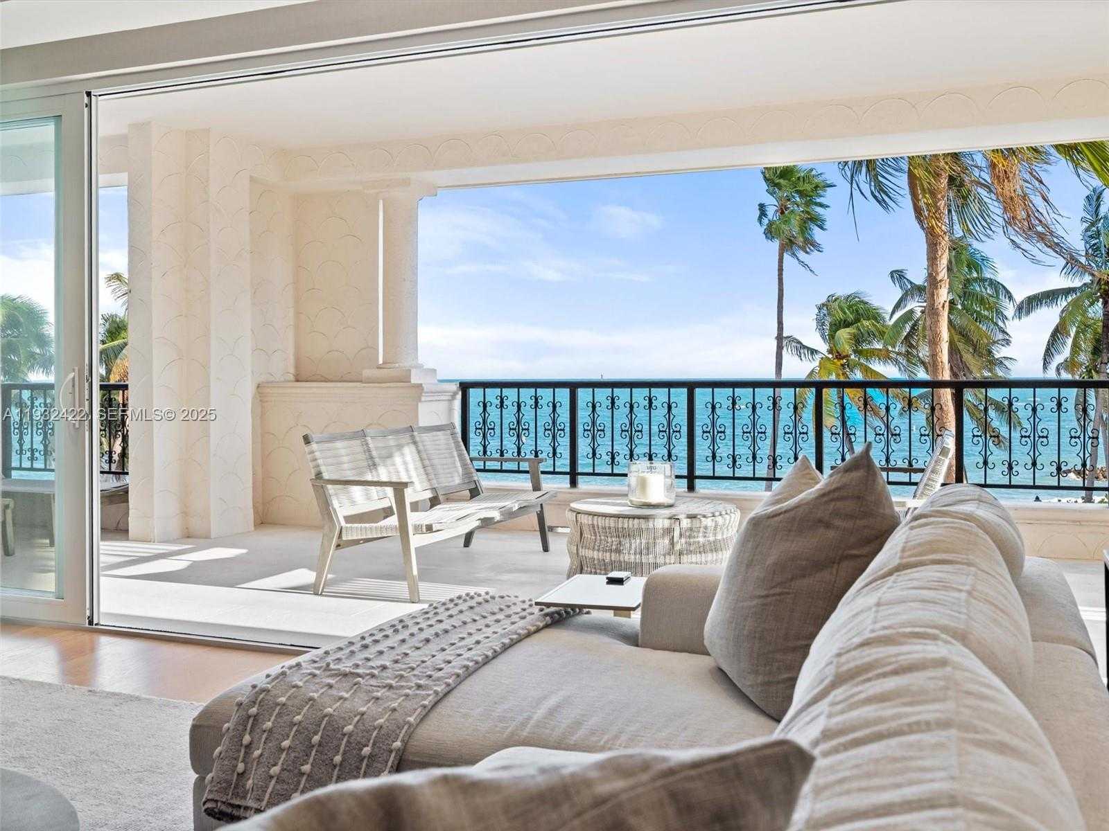 Small Image of 7937 FISHER ISLAND DR #7937, Miami Beach Number 27
