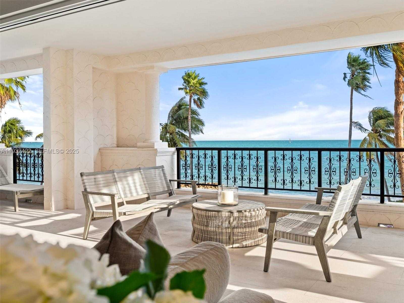 Small Image of 7937 FISHER ISLAND DR #7937, Miami Beach Number 29