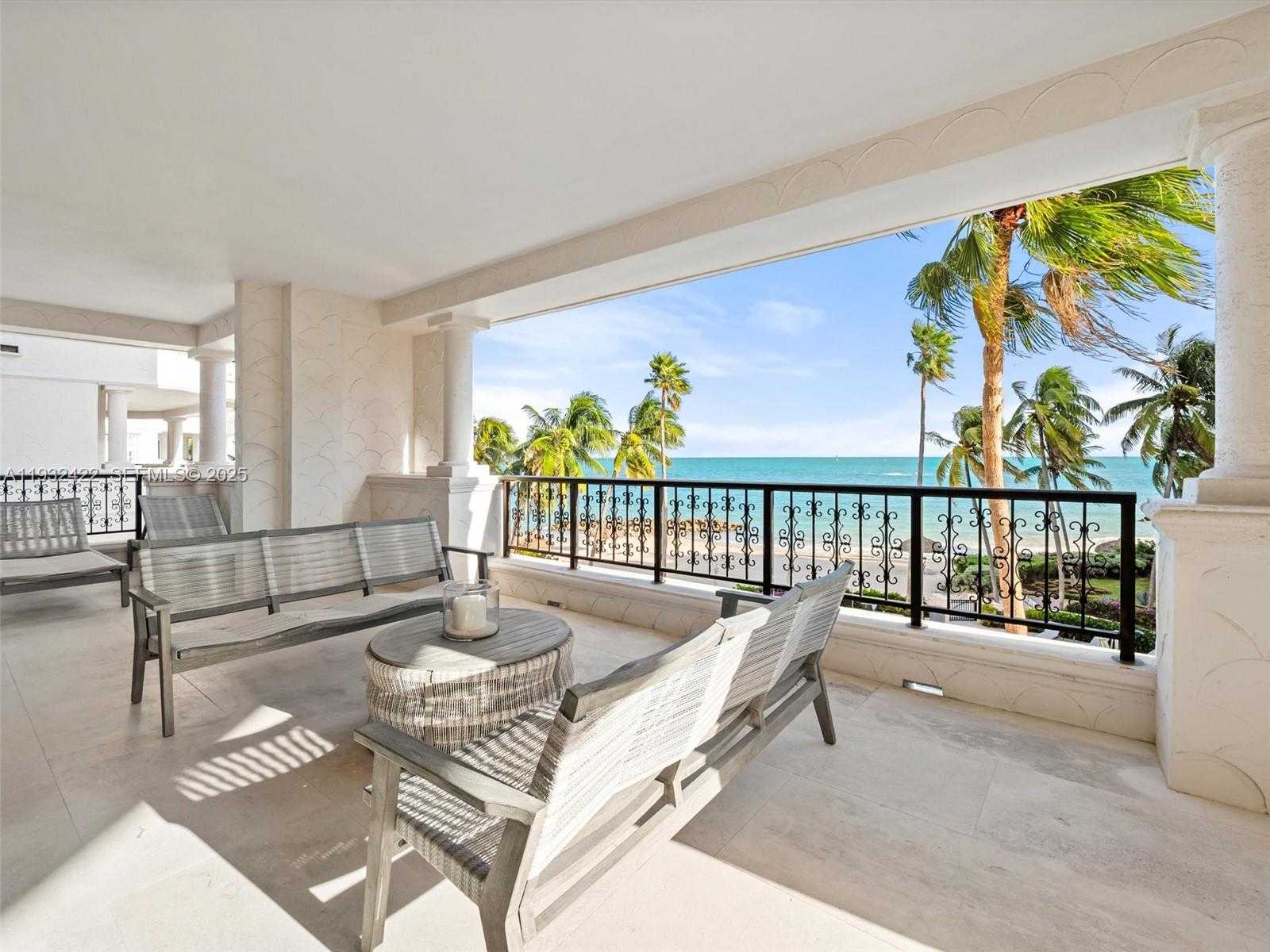 Small Image of 7937 FISHER ISLAND DR #7937, Miami Beach Number 3