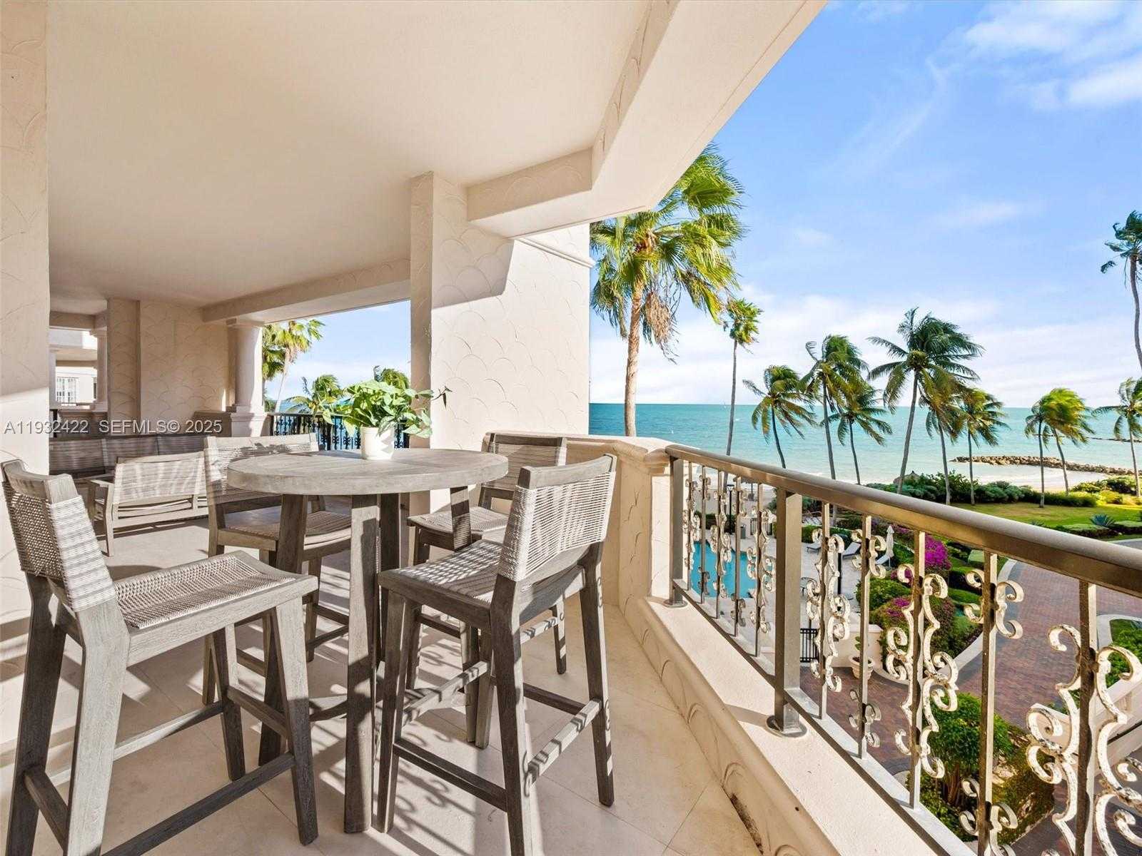 Small Image of 7937 FISHER ISLAND DR #7937, Miami Beach Number 30