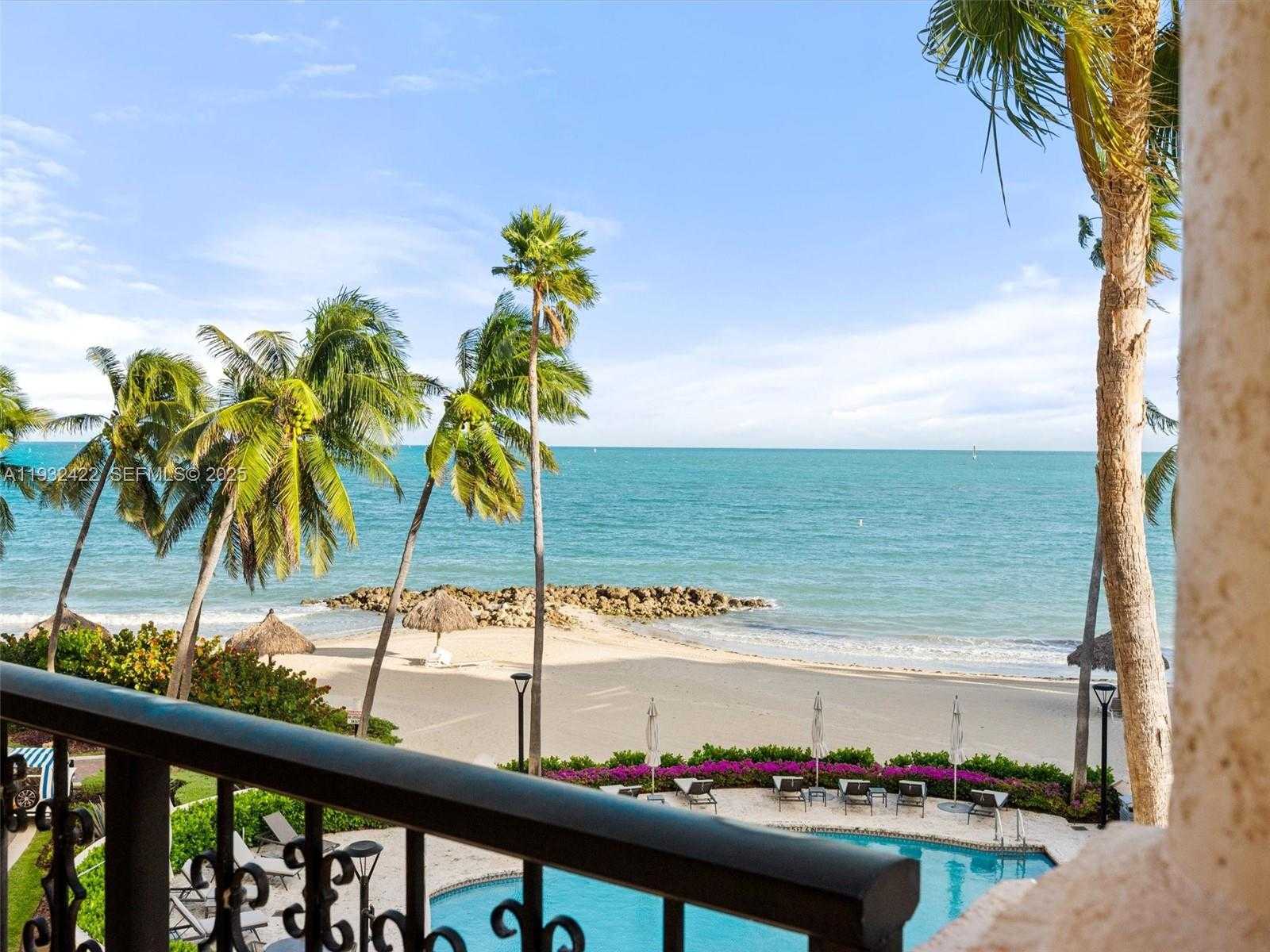 Small Image of 7937 FISHER ISLAND DR #7937, Miami Beach Number 32