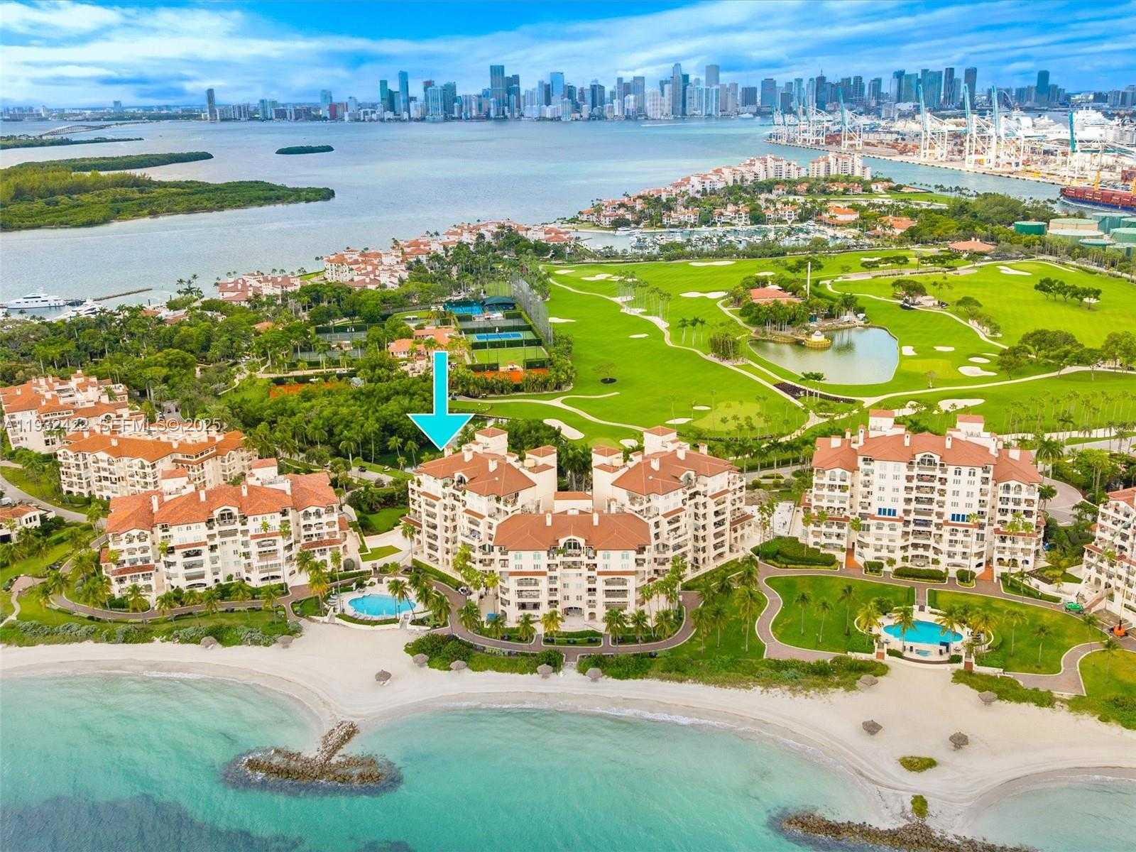 Small Image of 7937 FISHER ISLAND DR #7937, Miami Beach Number 35