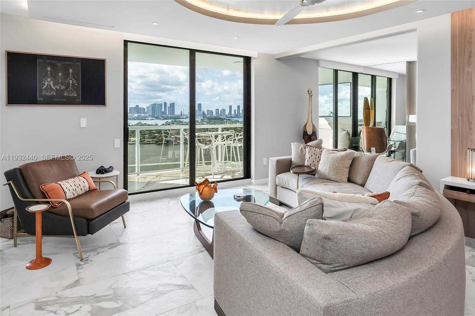 Small Image of 9 ISLAND AVE #2104, Miami Beach Number 13