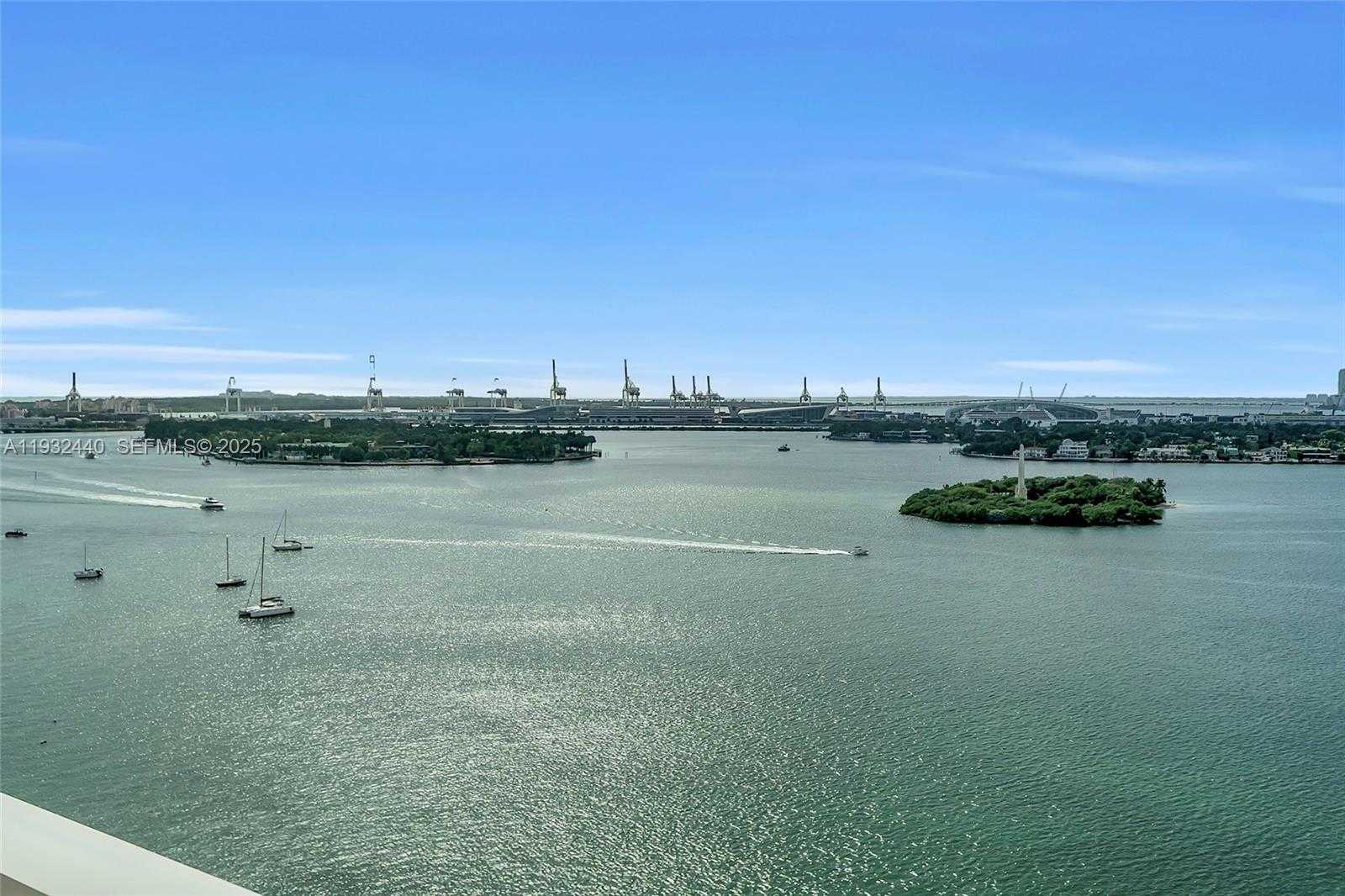 Small Image of 9 ISLAND AVE #2104, Miami Beach Number 21