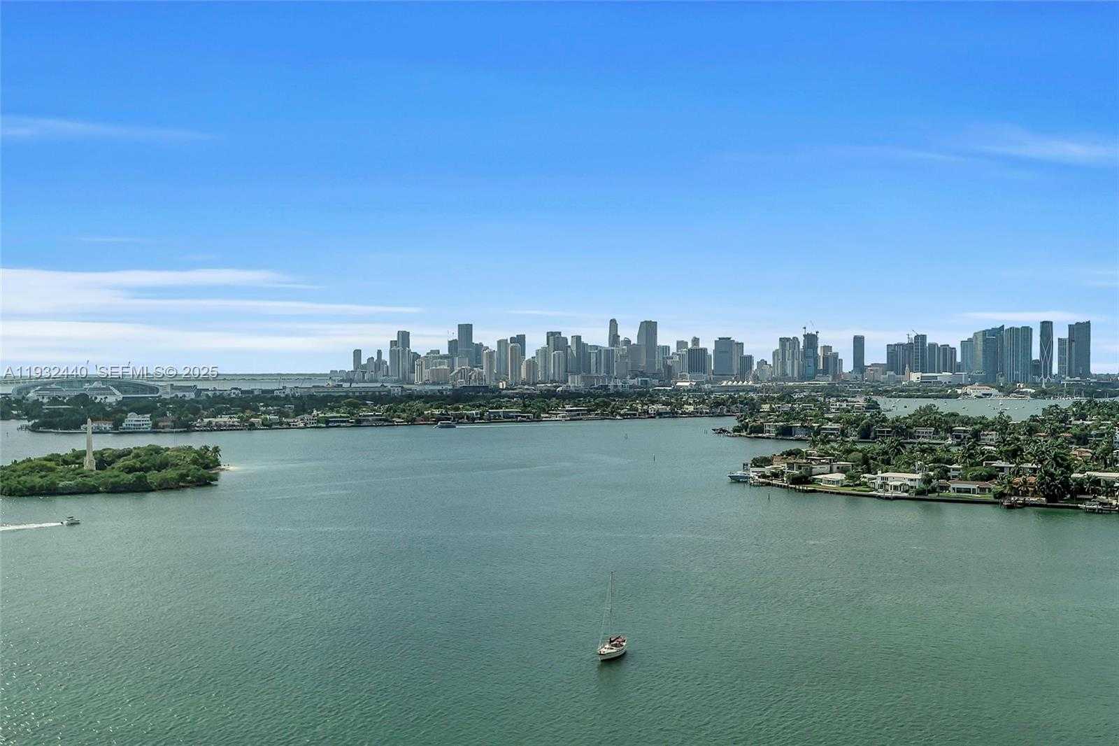 Small Image of 9 ISLAND AVE #2104, Miami Beach Number 22